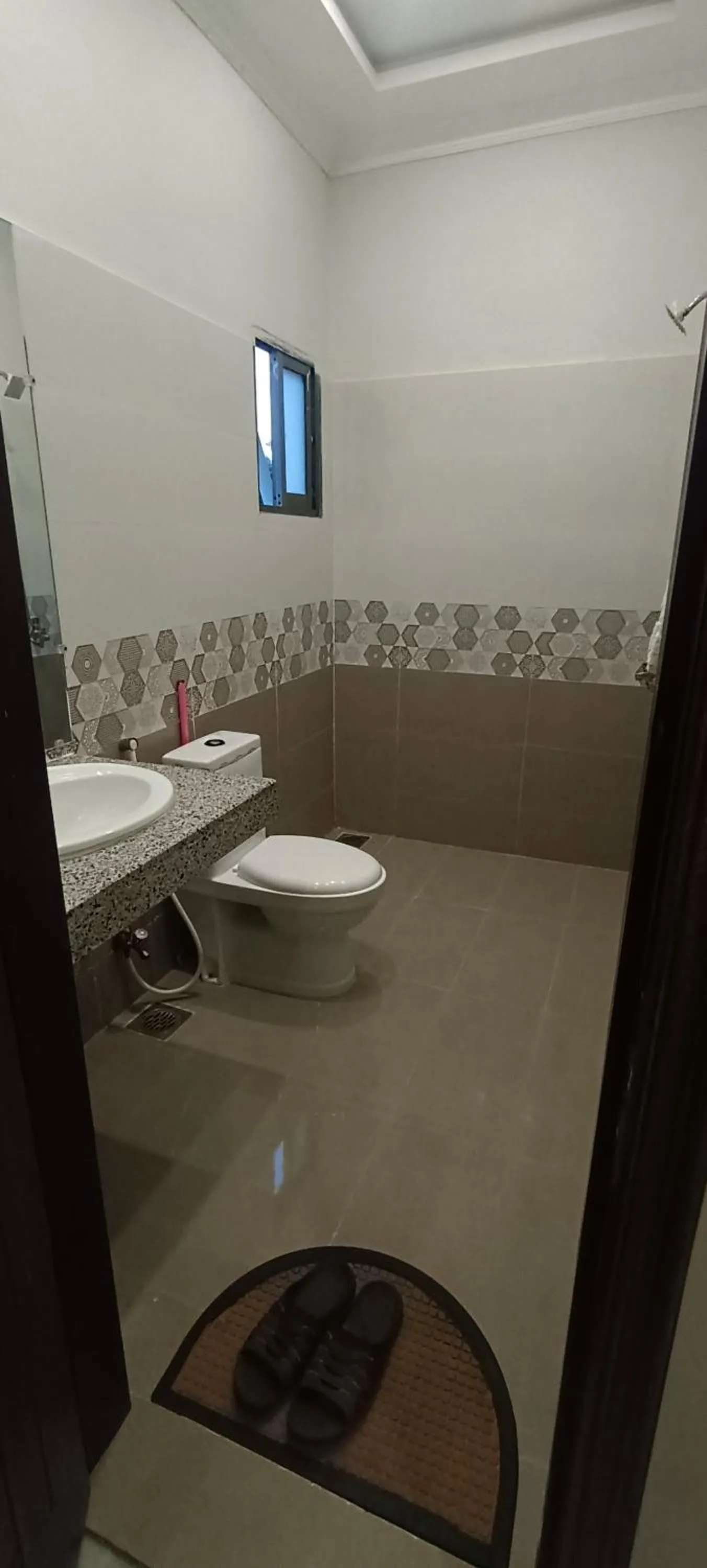 Toilet in Park View Hotel Gulberg