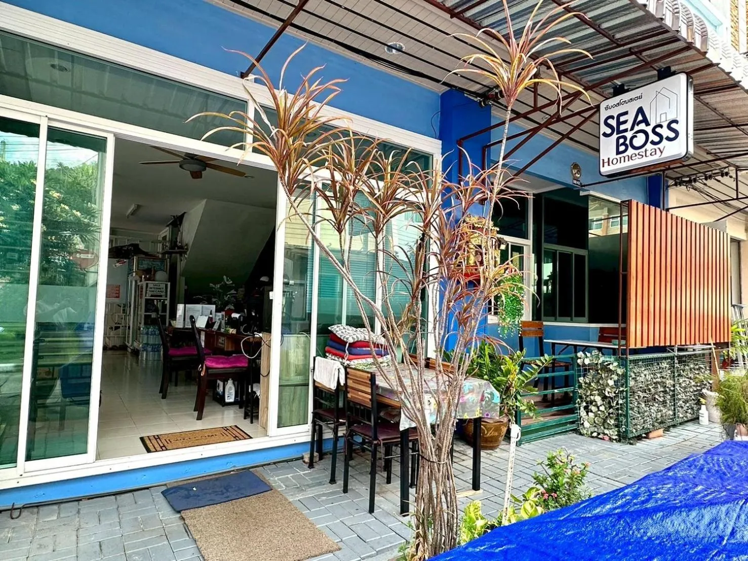 Property building in Sea Boss Homestay