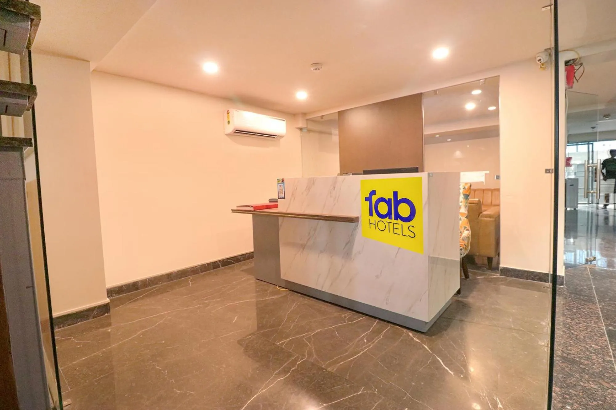 Lobby or reception in Oriva Shanit