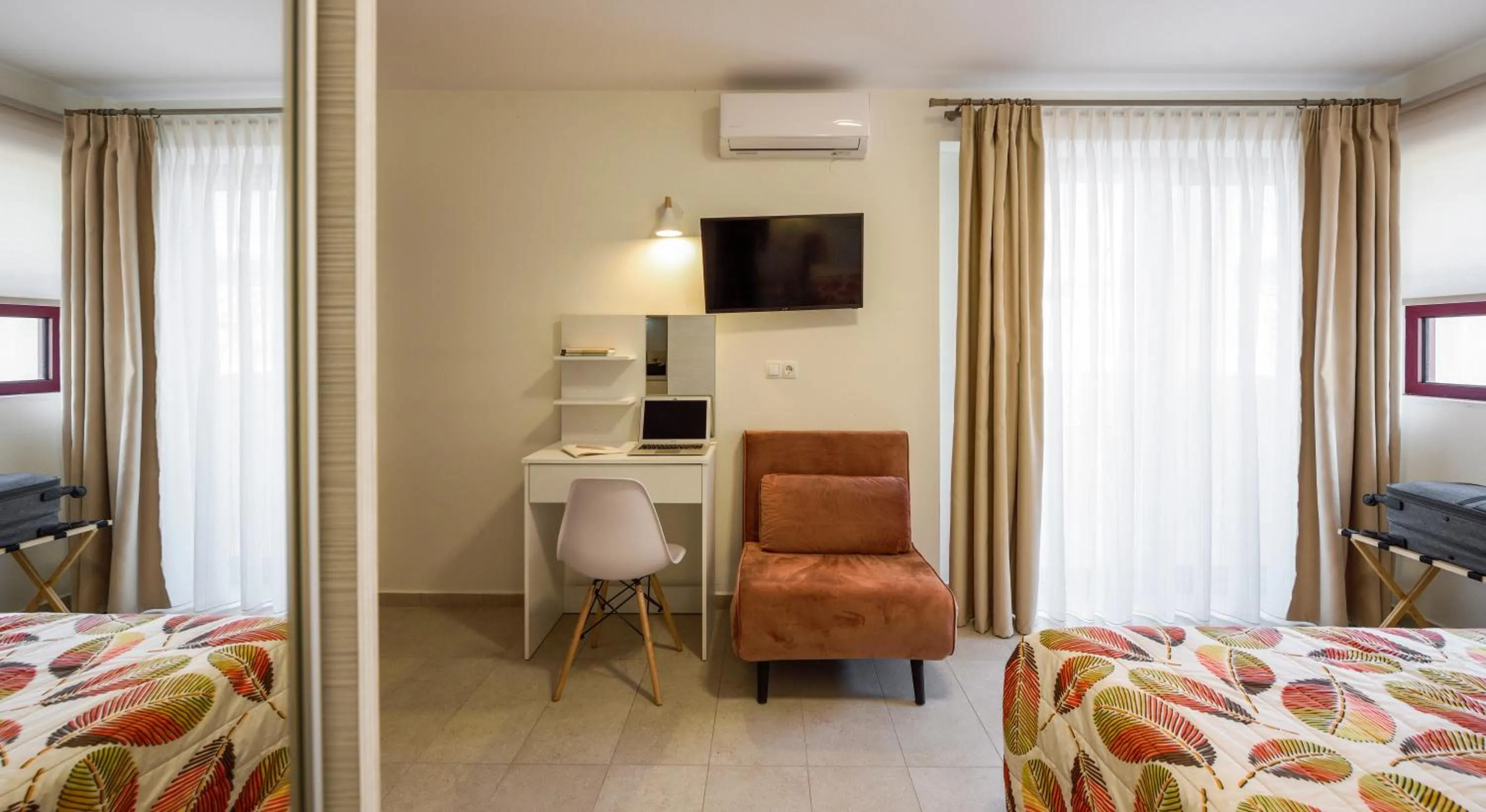 Bed in Elpiniki Luxury Rooms