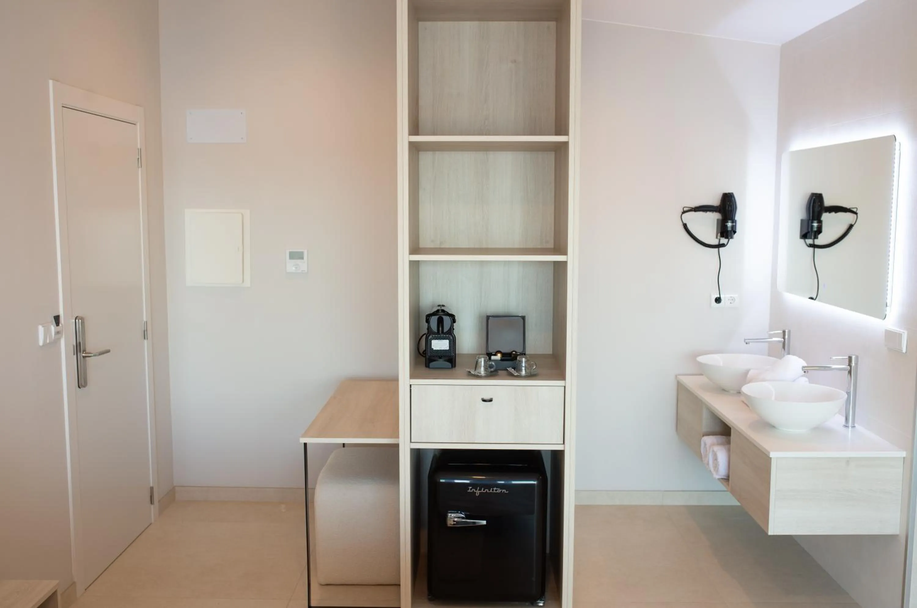 Bathroom in Otantus Hotel