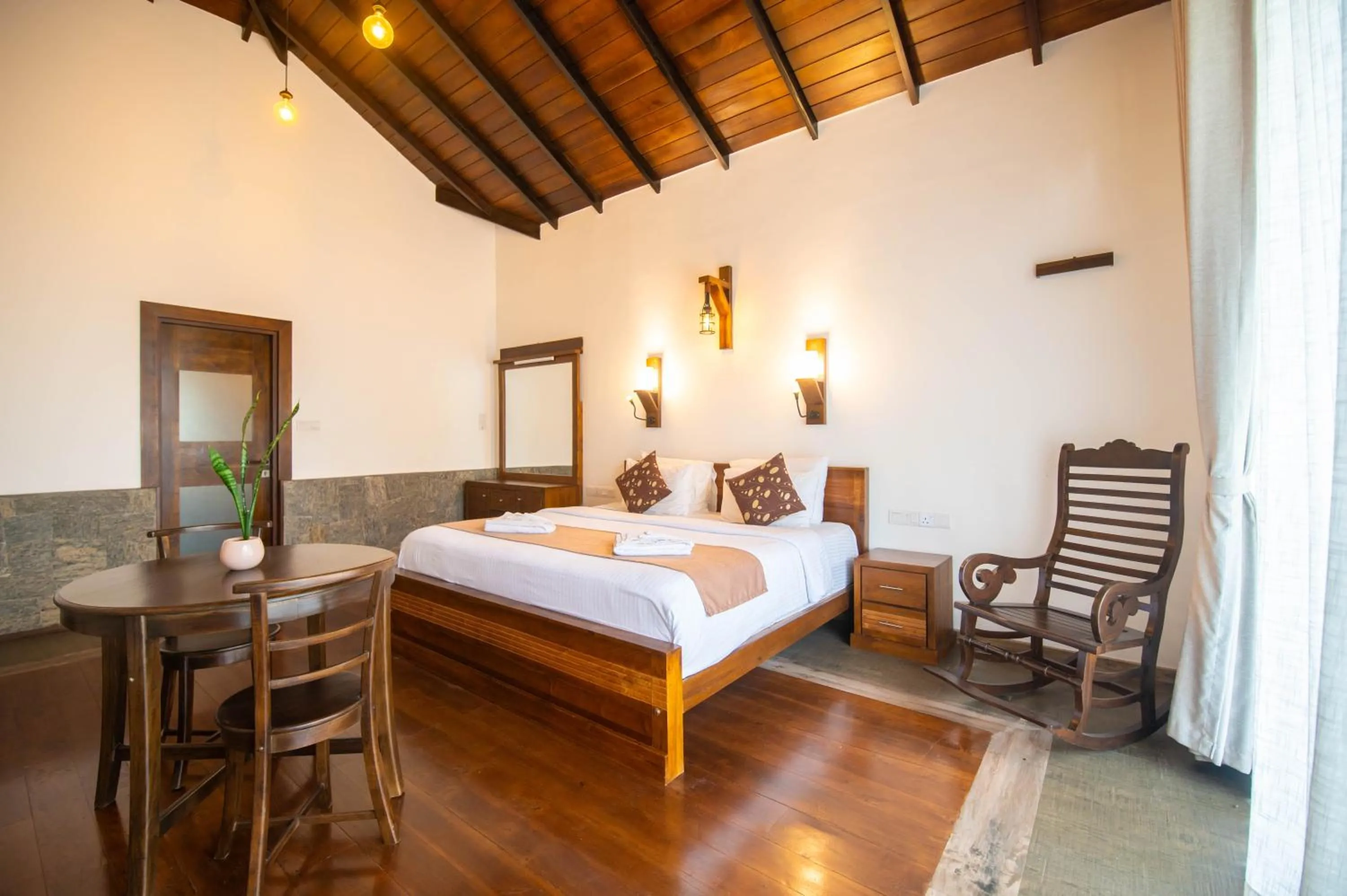 Photo of the whole room, Bed in Grand Argyle Resort