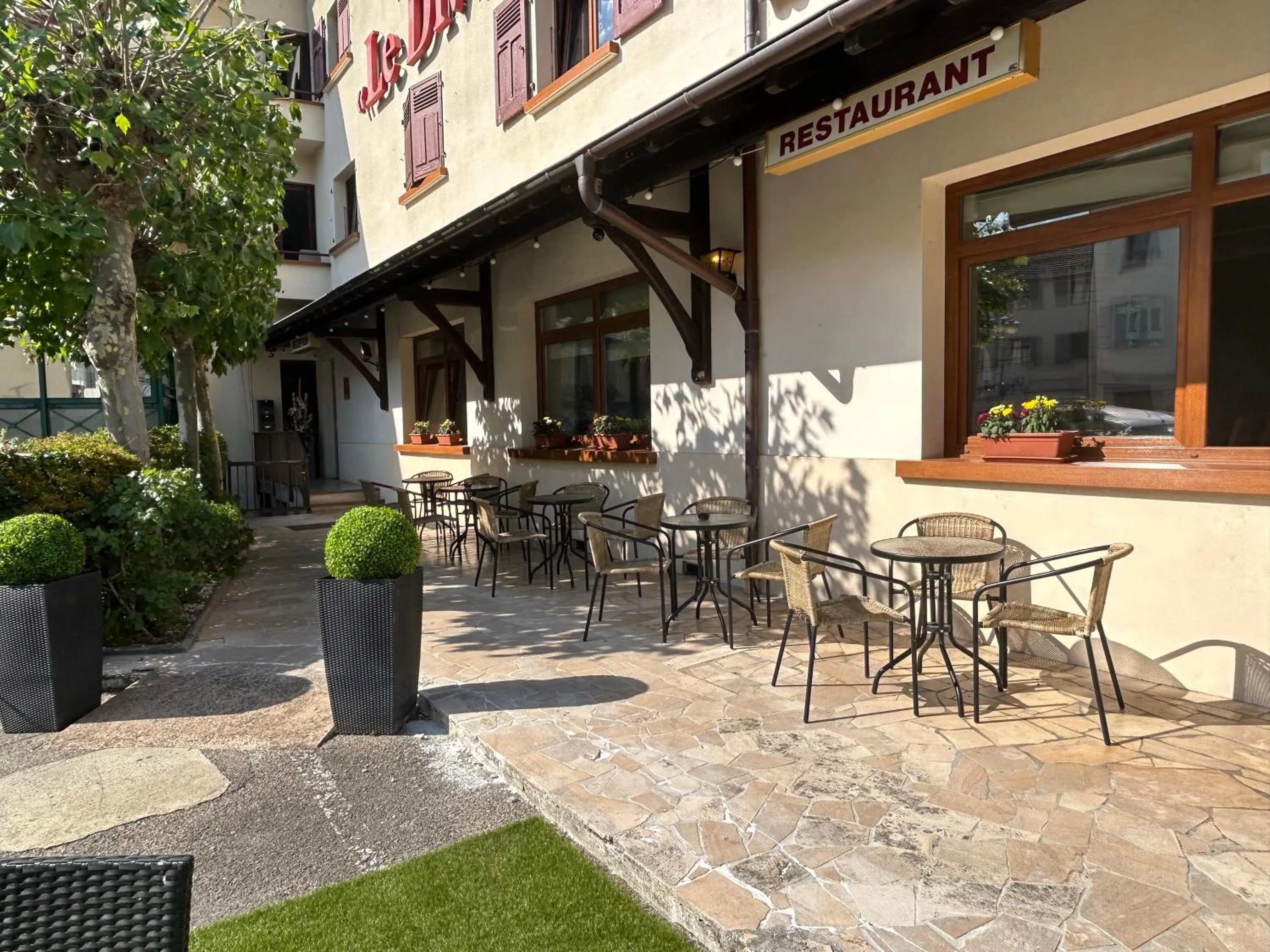 Hotel Le Divona "au coeur de Divonne"