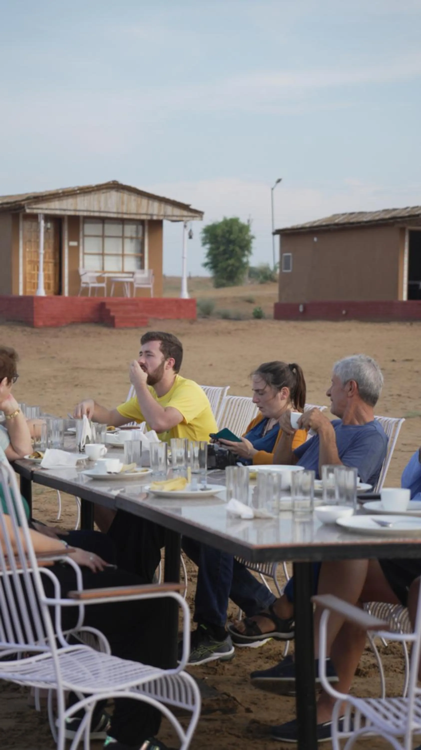 Restaurant/places to eat in Bikaner Desert Camp and Resort