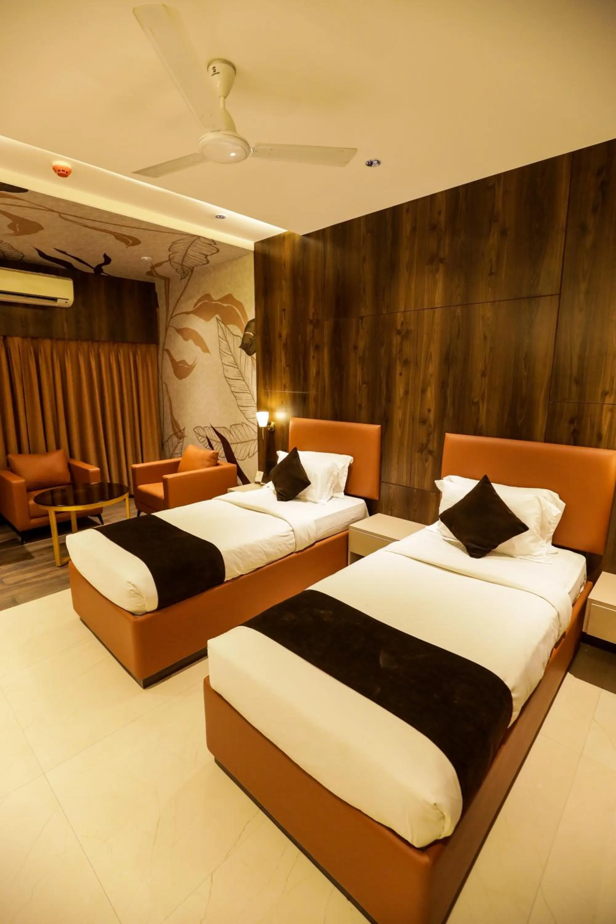 Bed in Hotel Atithi, Aurangabad