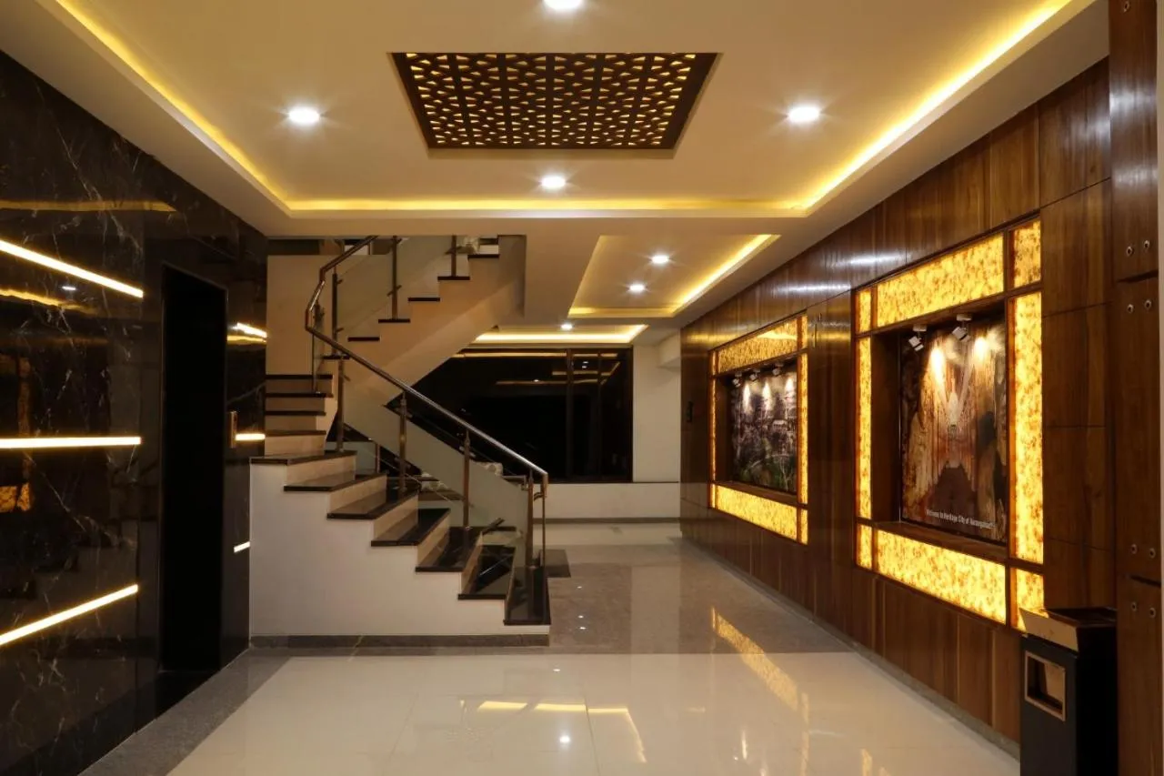 Lobby or reception in Hotel Atithi, Aurangabad