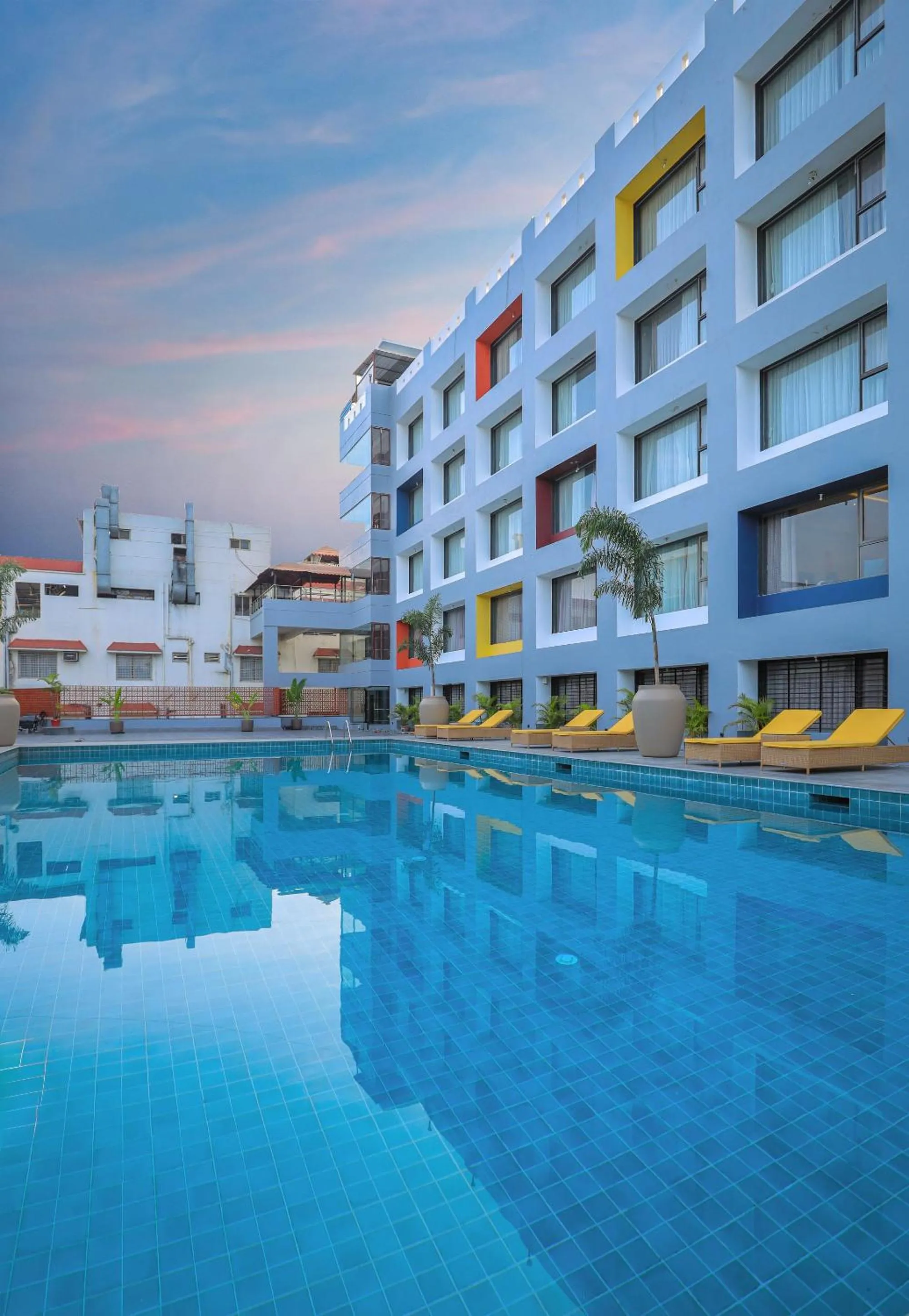 Property building in Hotel Atithi, Aurangabad