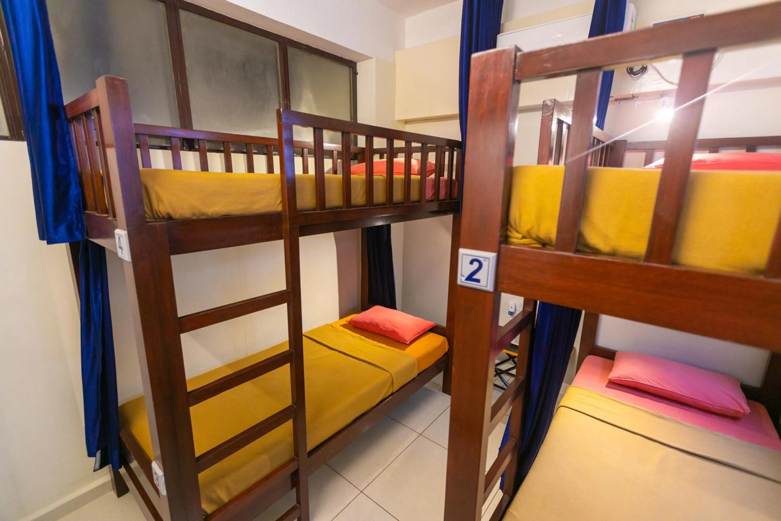 bunk bed, Bed in Bay Stays near white town