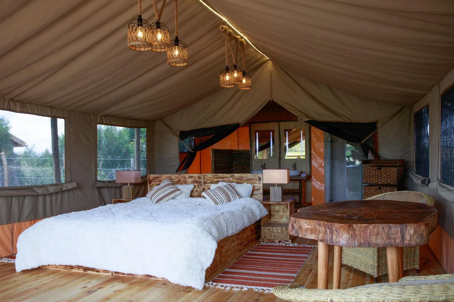 Bed in Glamping Kenya Mount Kenya Lodge Nanyuki