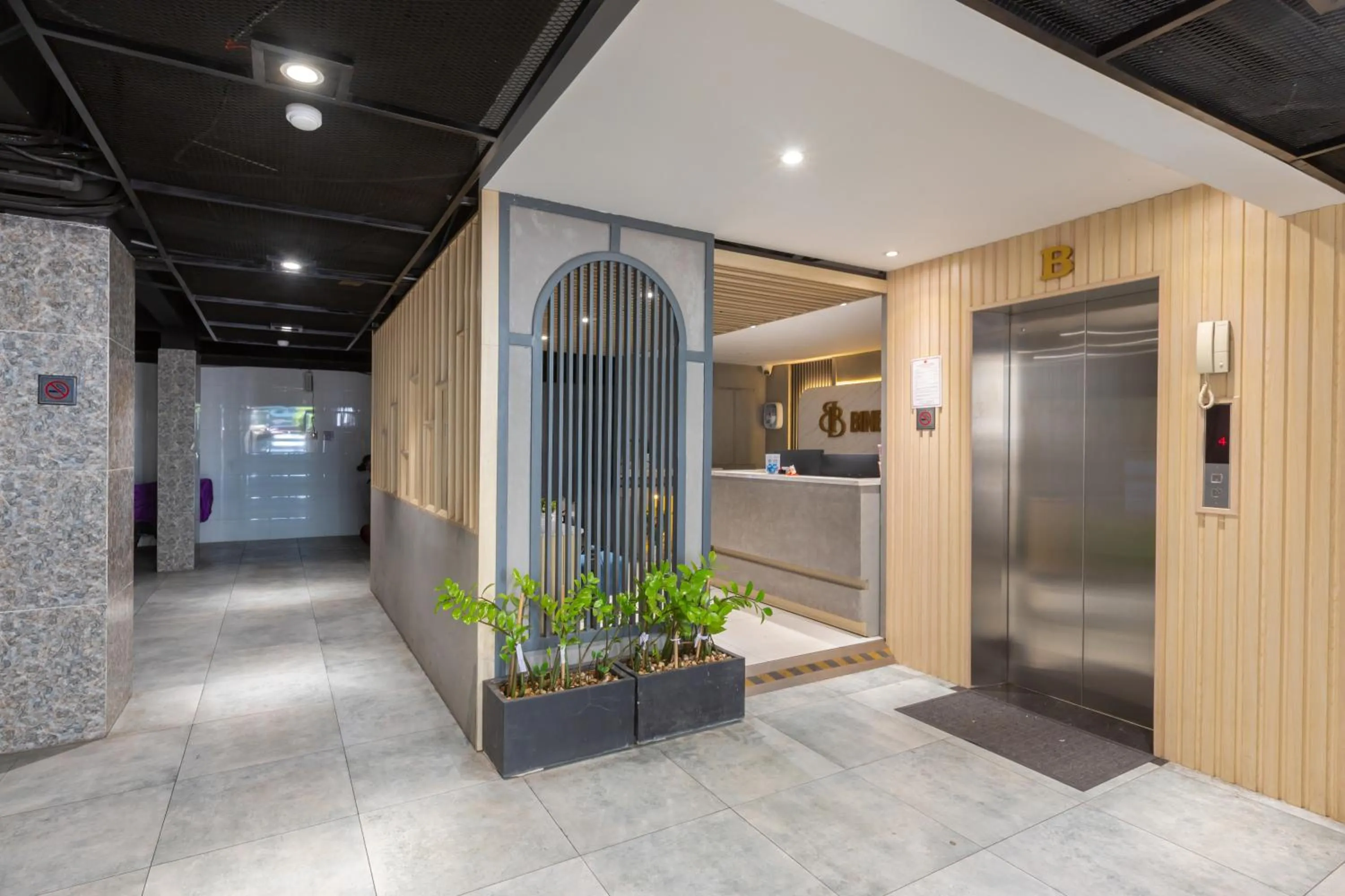 Bin Bin Hotel 8 - Near Sunrise City