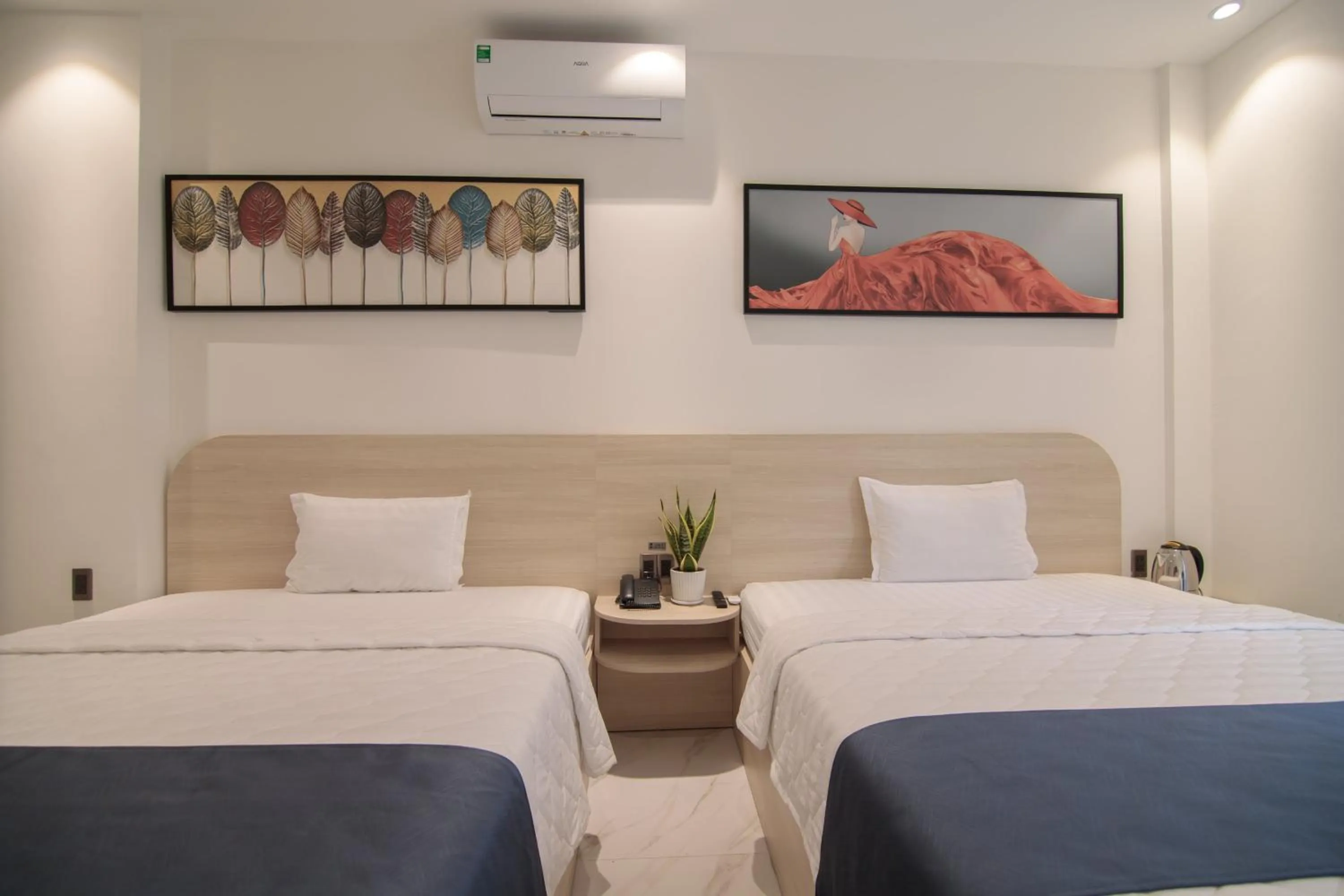 Bedroom, Bed in Bin Bin Hotel 8 - Near Sunrise City