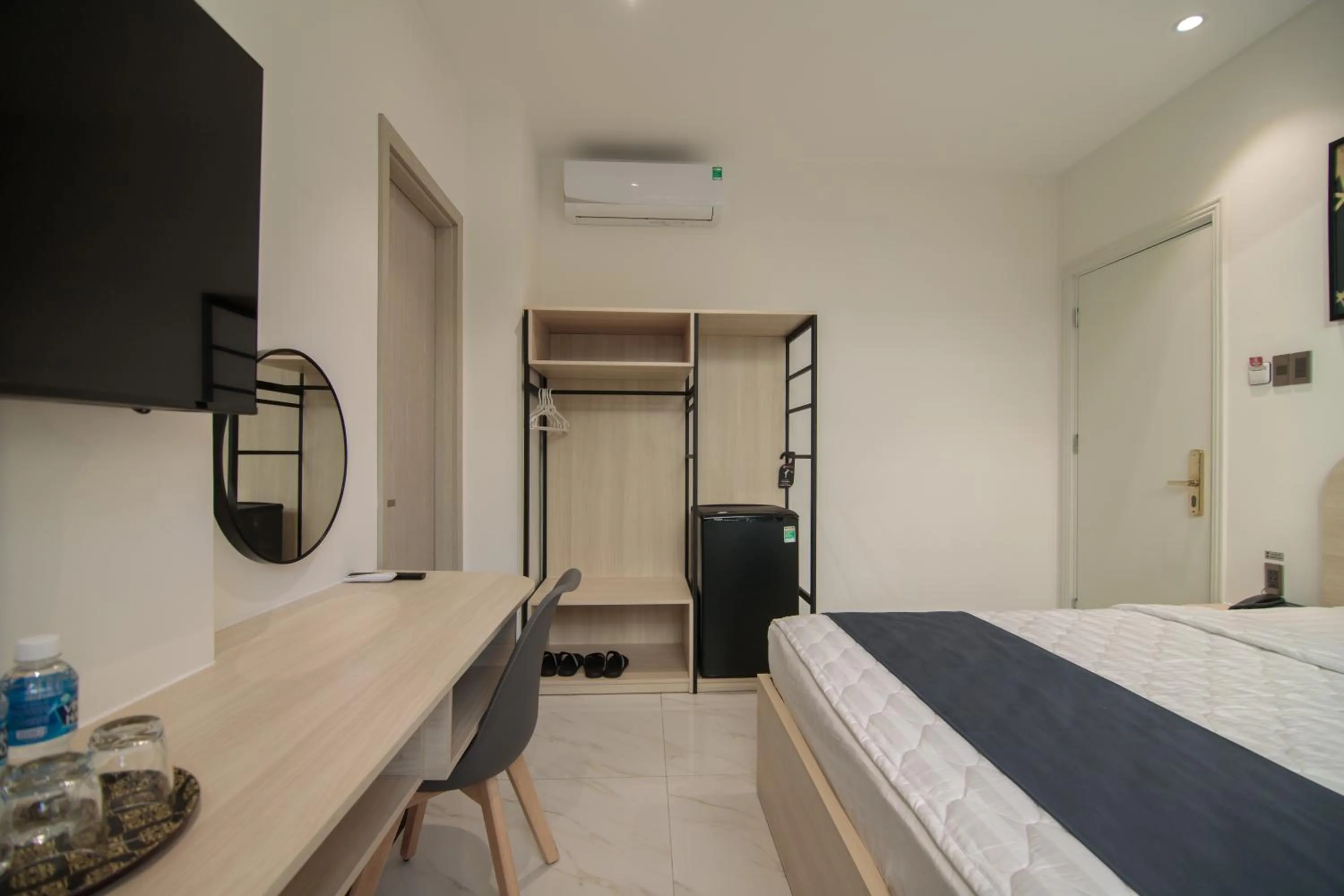 Property building, Bed in Bin Bin Hotel 8 - Near Sunrise City