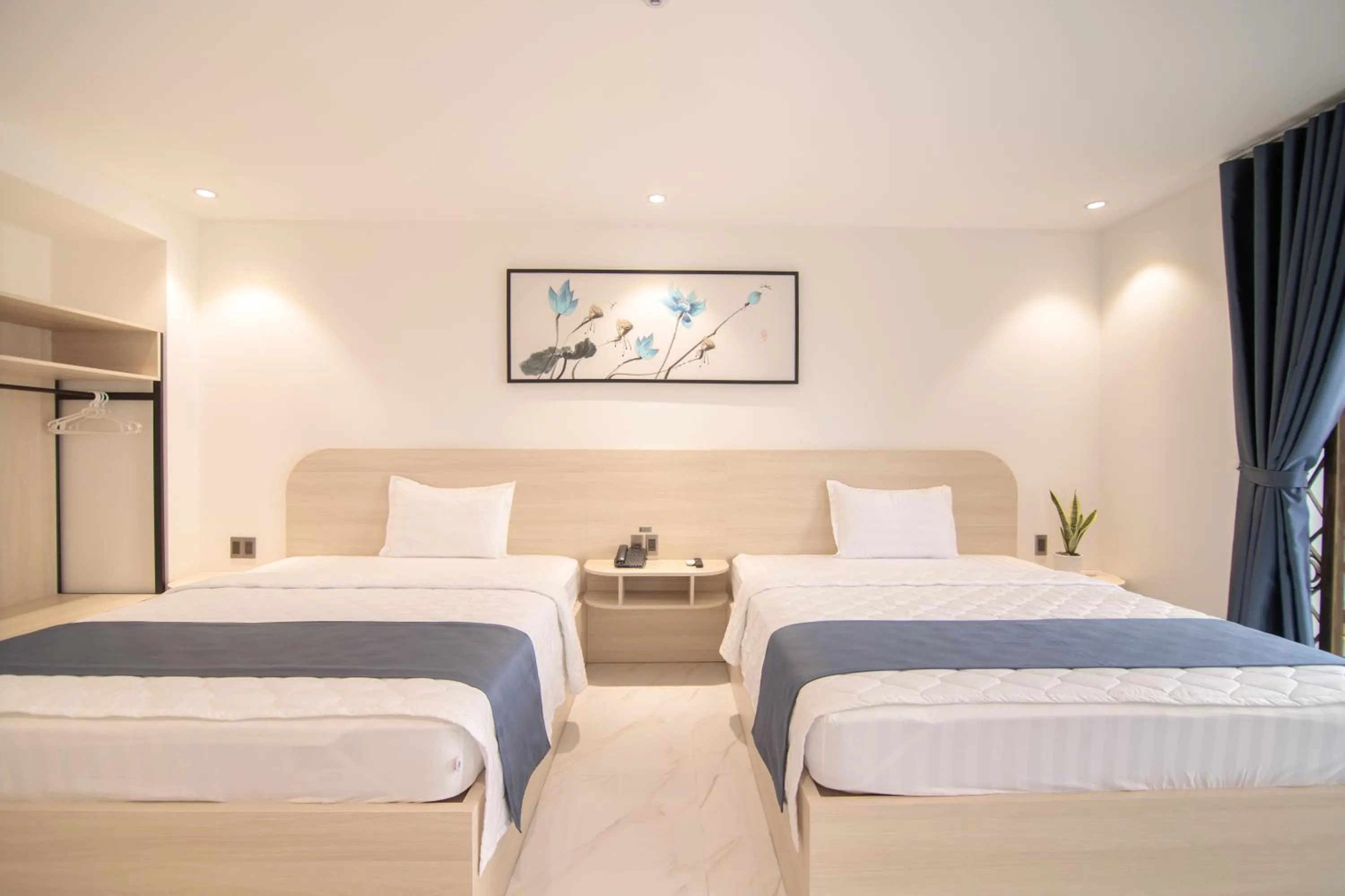 Bedroom, Bed in Bin Bin Hotel 8 - Near Sunrise City