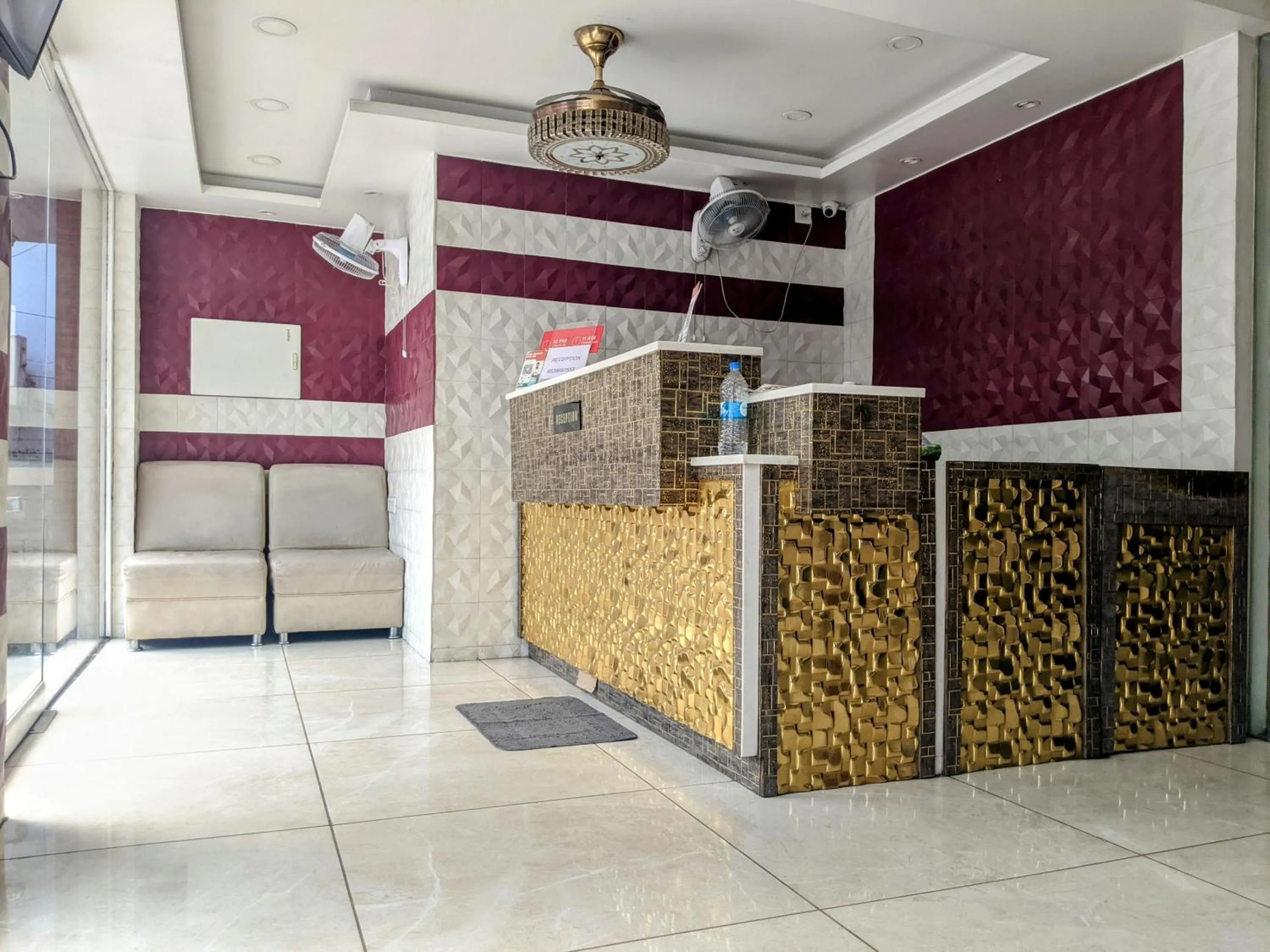 Lobby or reception in Hotel Feathers