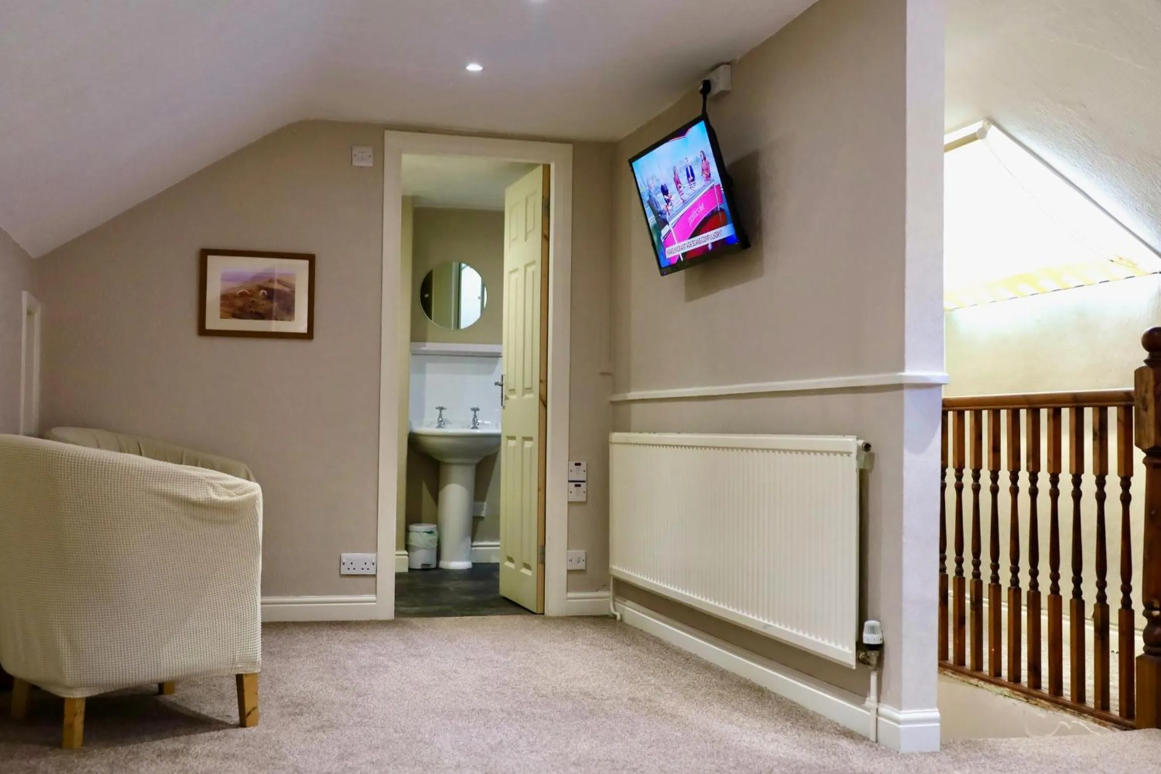 Bedroom in Sir William Hotel