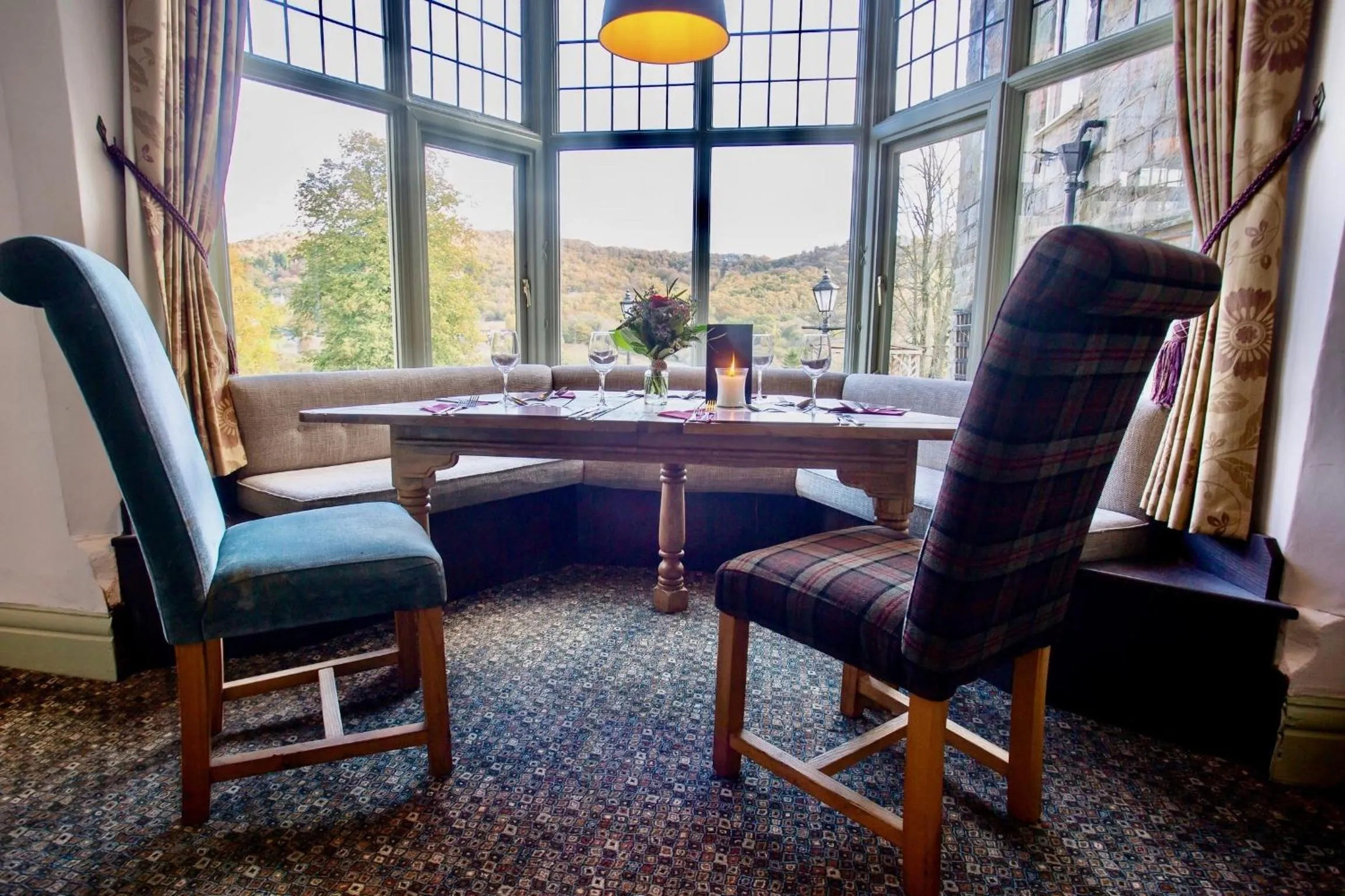 Dining area in Sir William Hotel
