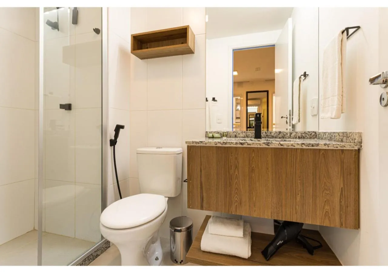 Shower in Smart Charlie Mobi Pinheiros