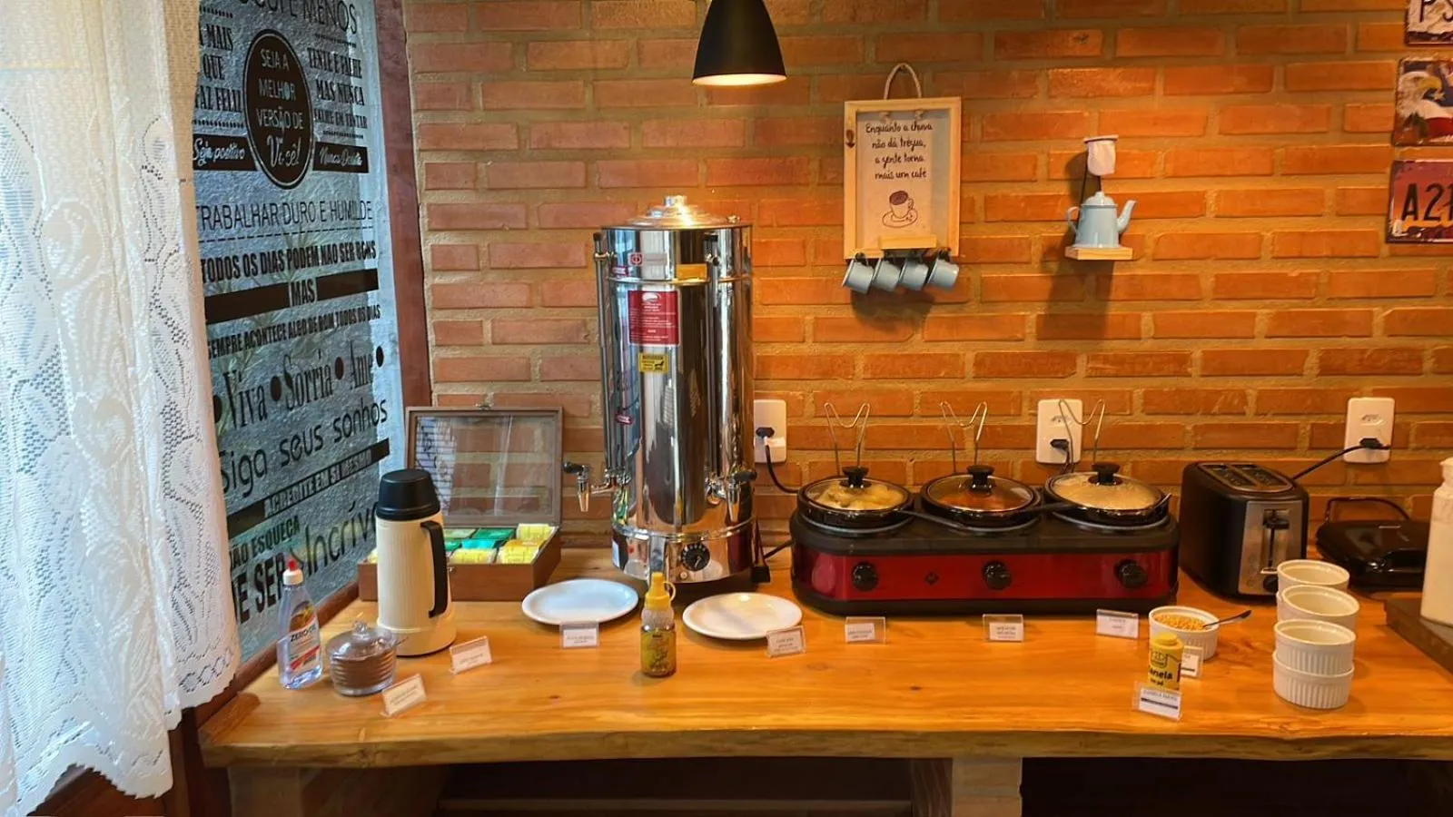 Breakfast in Pousada Renovo da Serra