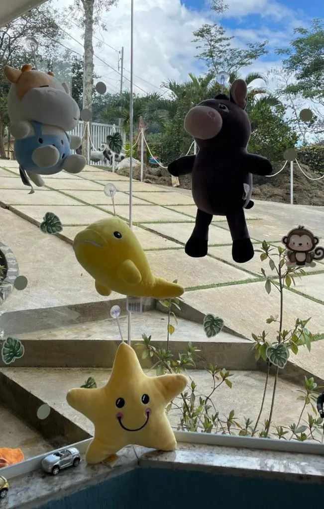 children in Pousada Renovo da Serra