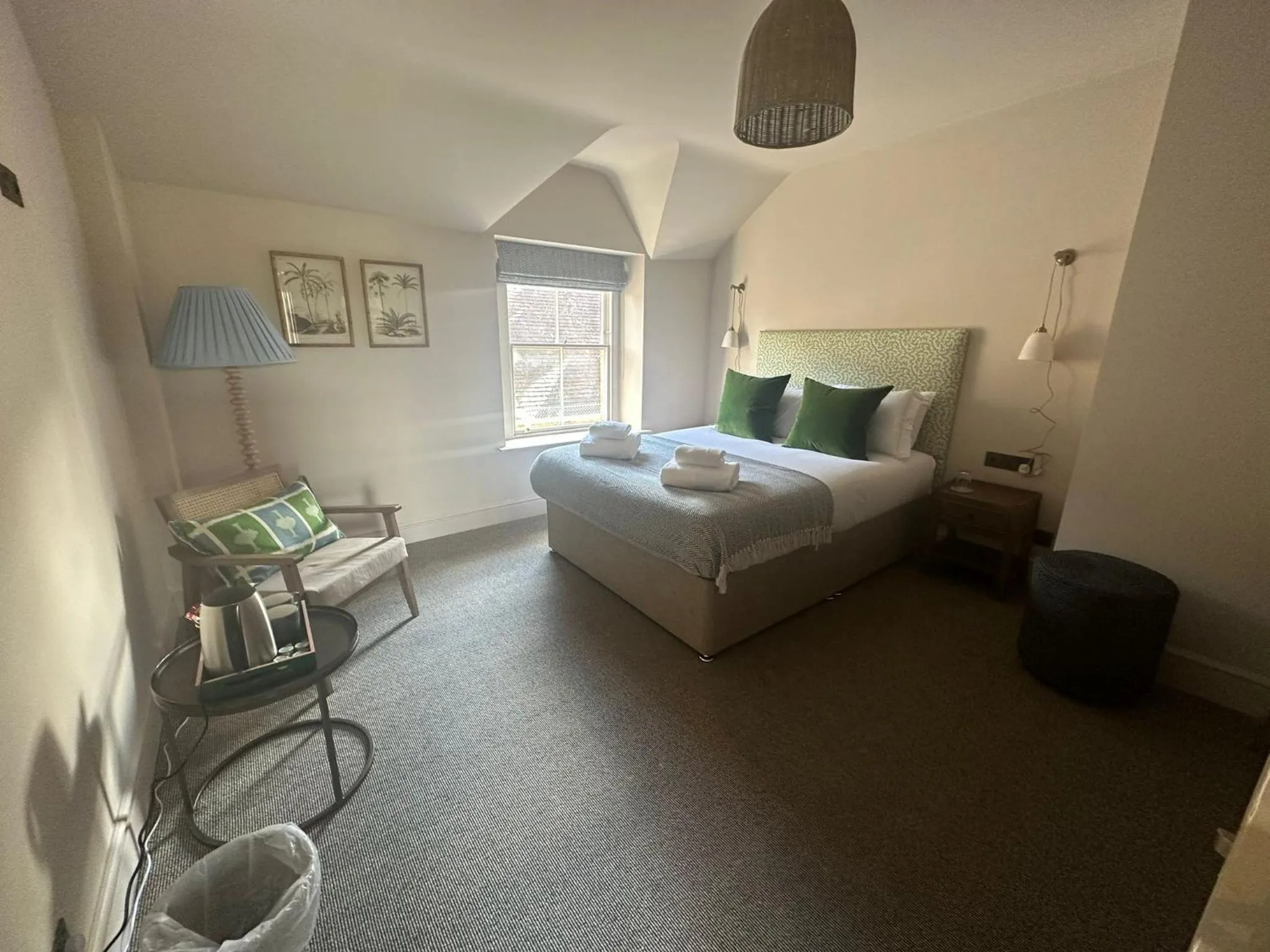 Bedroom, Bed in The Golden Cross