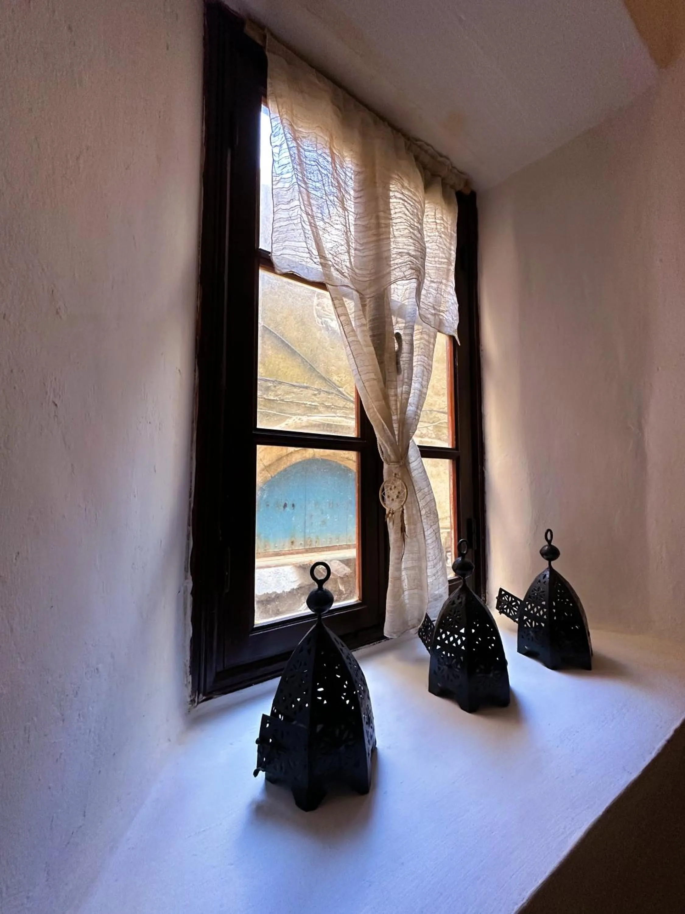 Decorative detail in Les Terrasses d'Essaouira - Yoga Studio