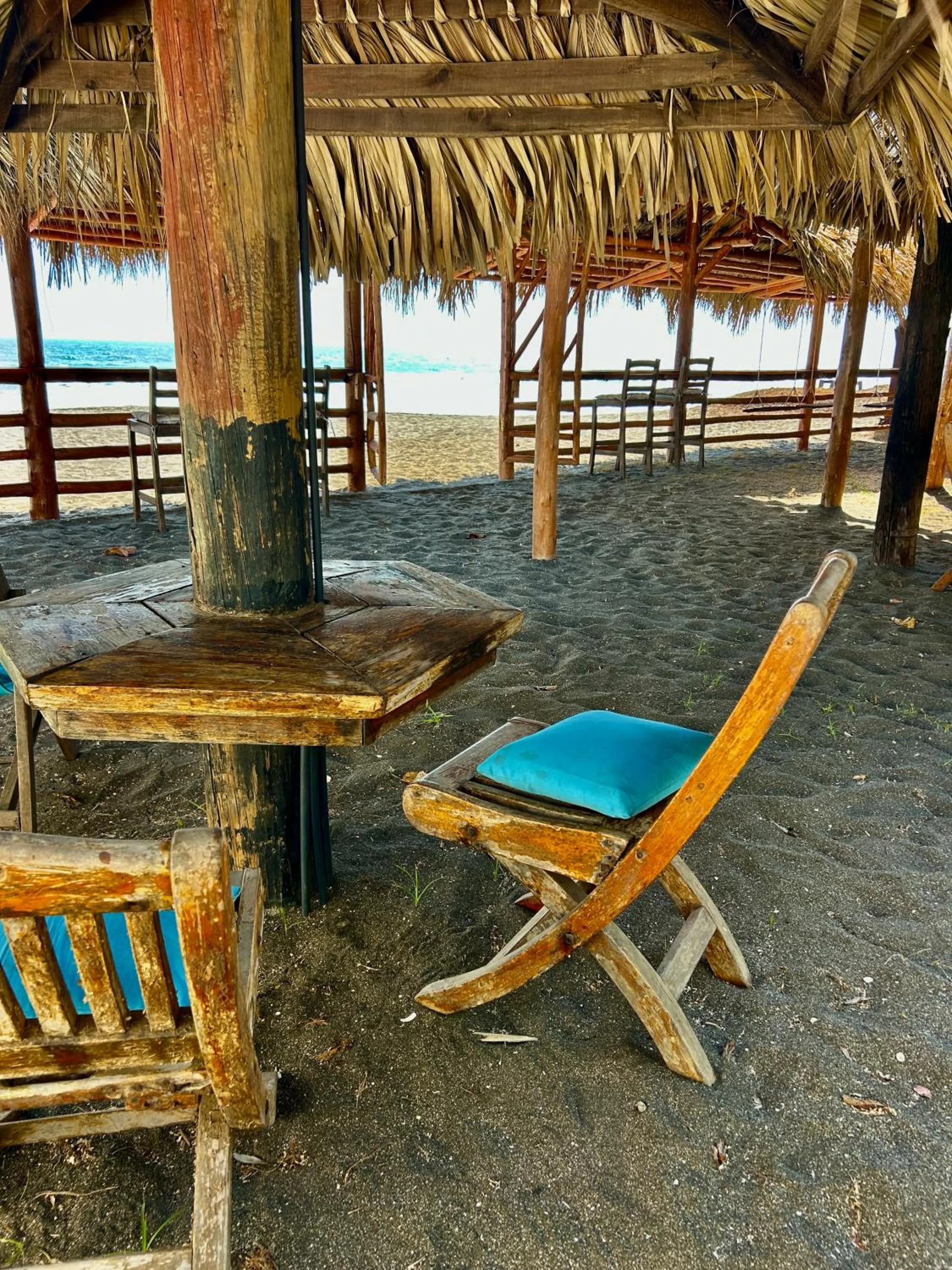 Restaurant/places to eat in Hotel Tranquilo