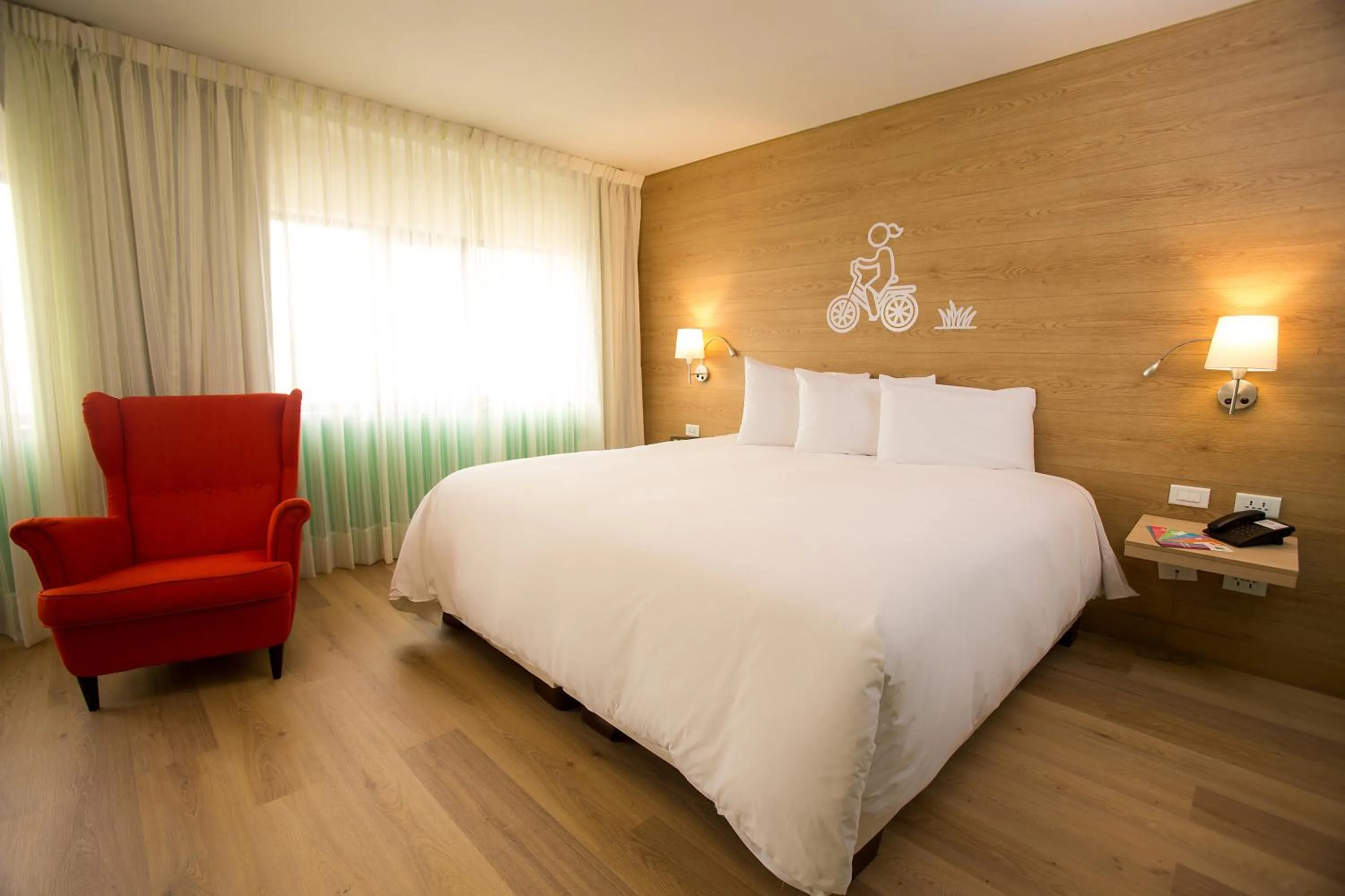 Photo of the whole room, Bed in ARTE HOTEL Lima