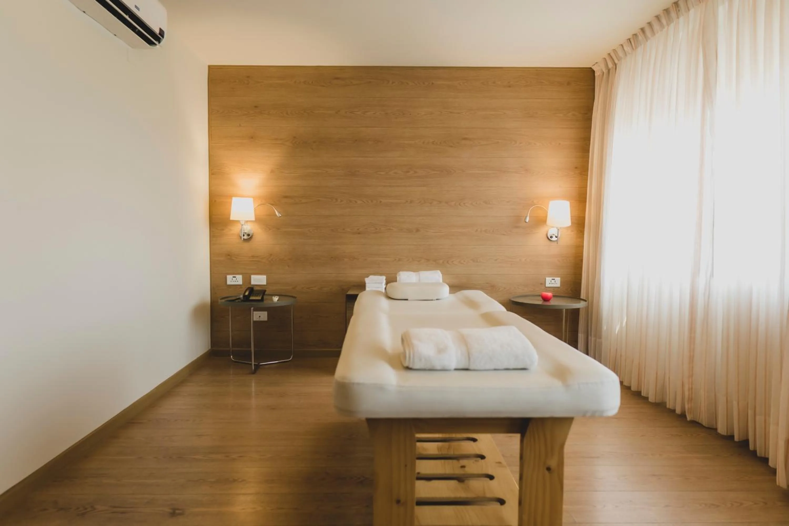 Massage, Bed in ARTE HOTEL Lima