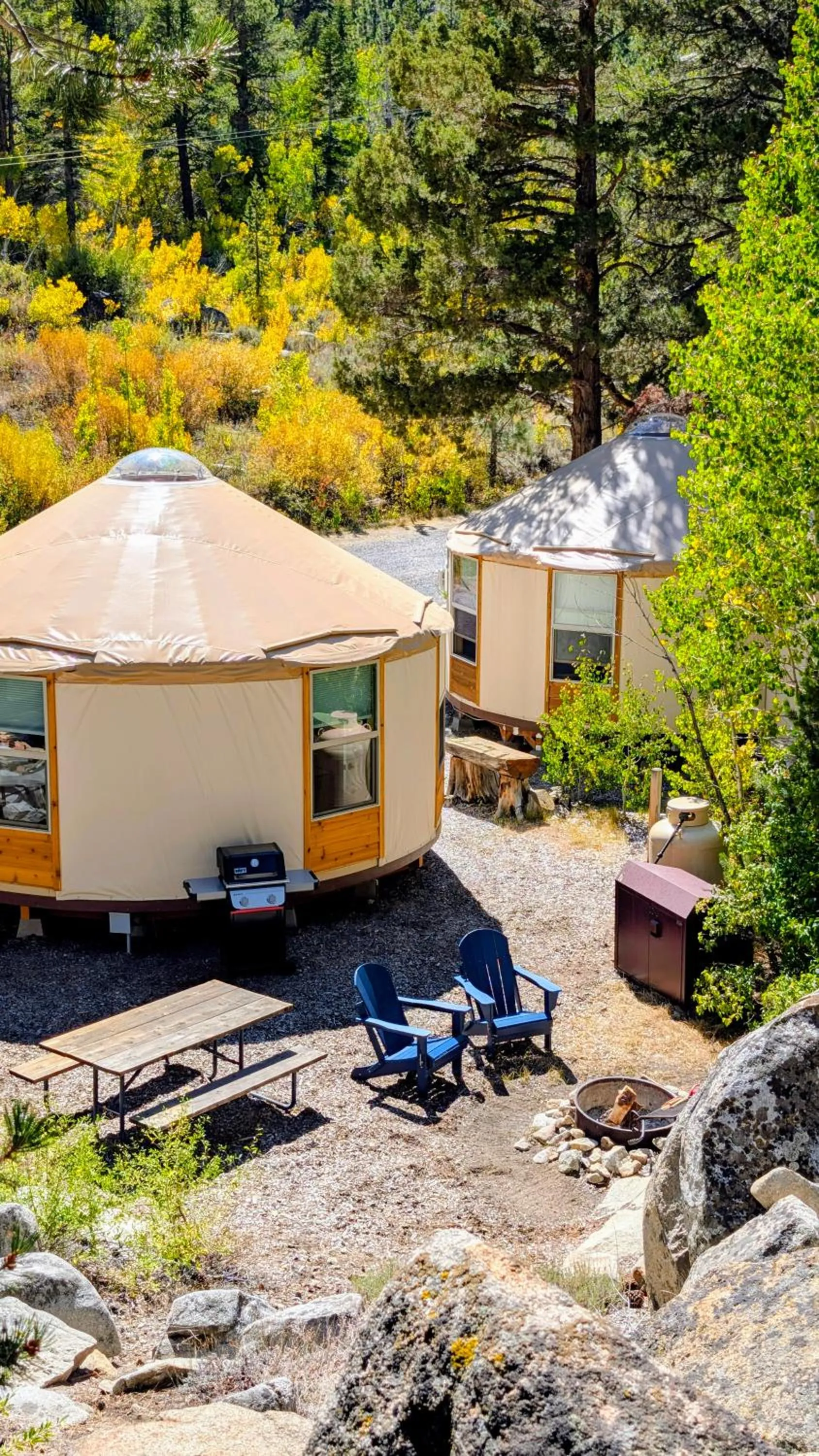 Desolation Hotel Hope Valley