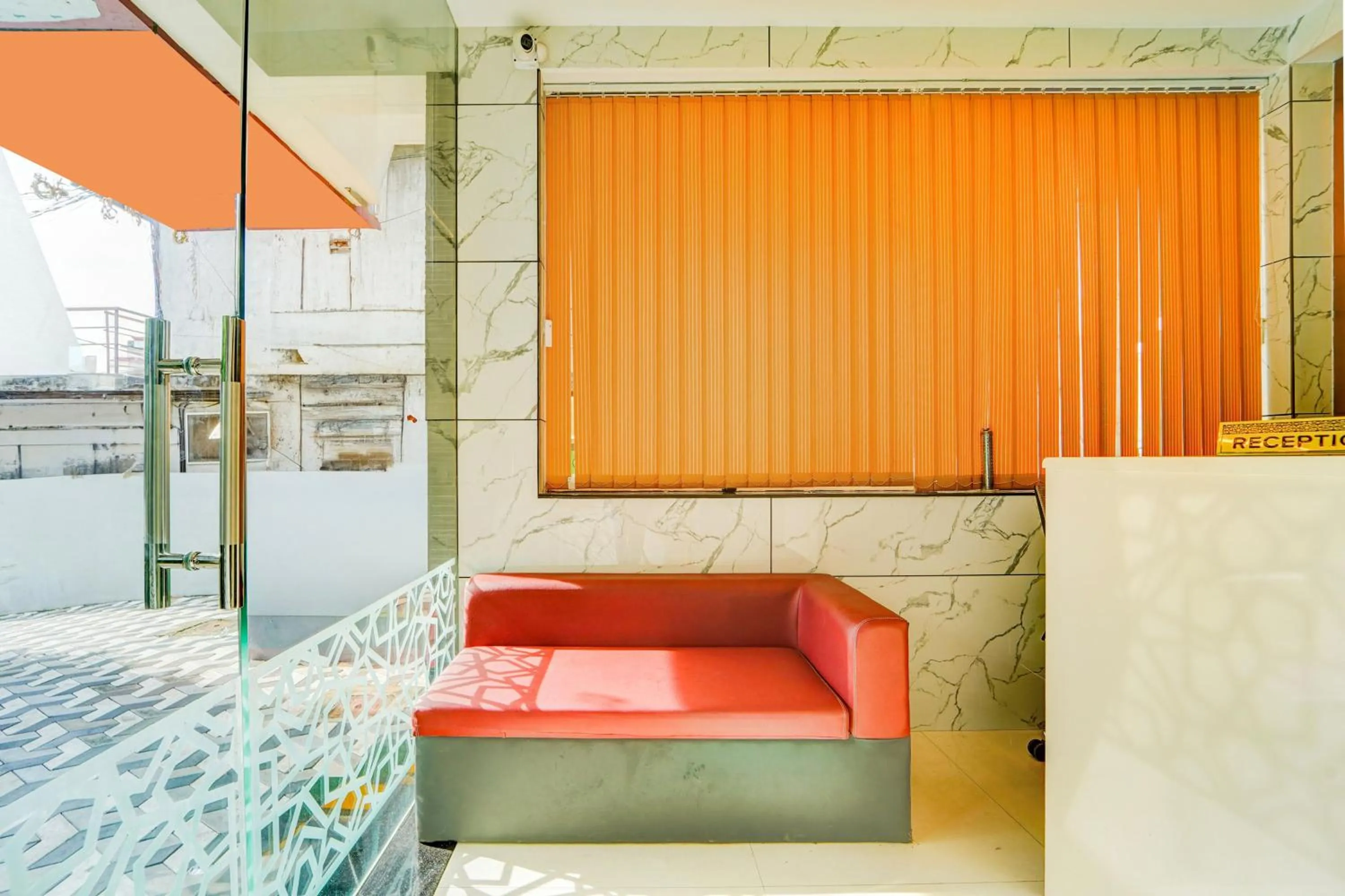 Lobby or reception, Bed in Hotel O Attukal Near Attakulangara Formerly Remya Residency