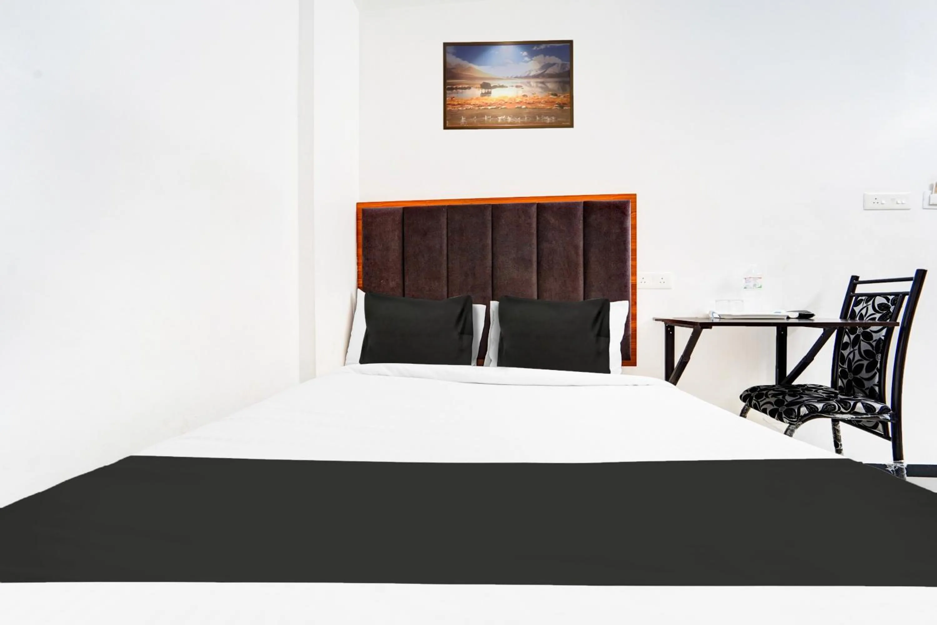 Bedroom, Bed in Hotel O Attukal Near Attakulangara Formerly Remya Residency