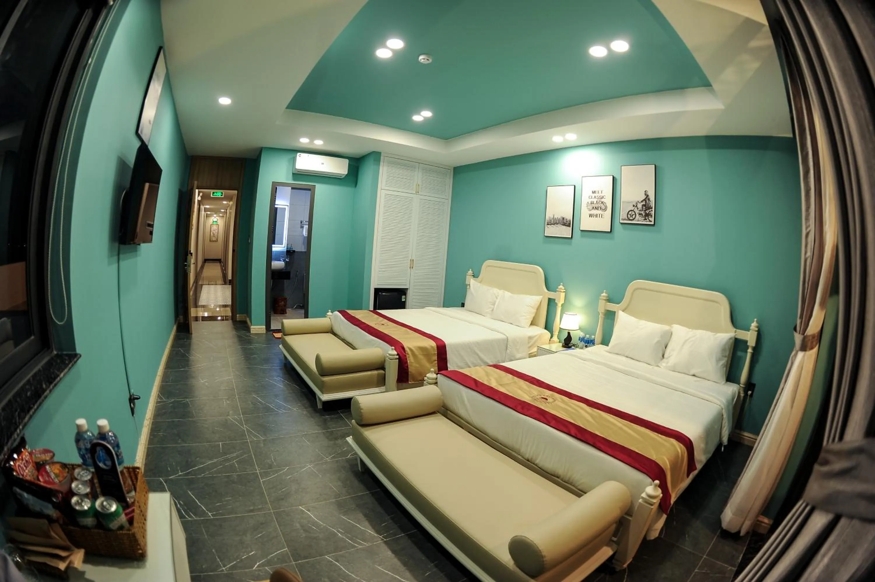 Bedroom, Bed in LAHONA HOTEL