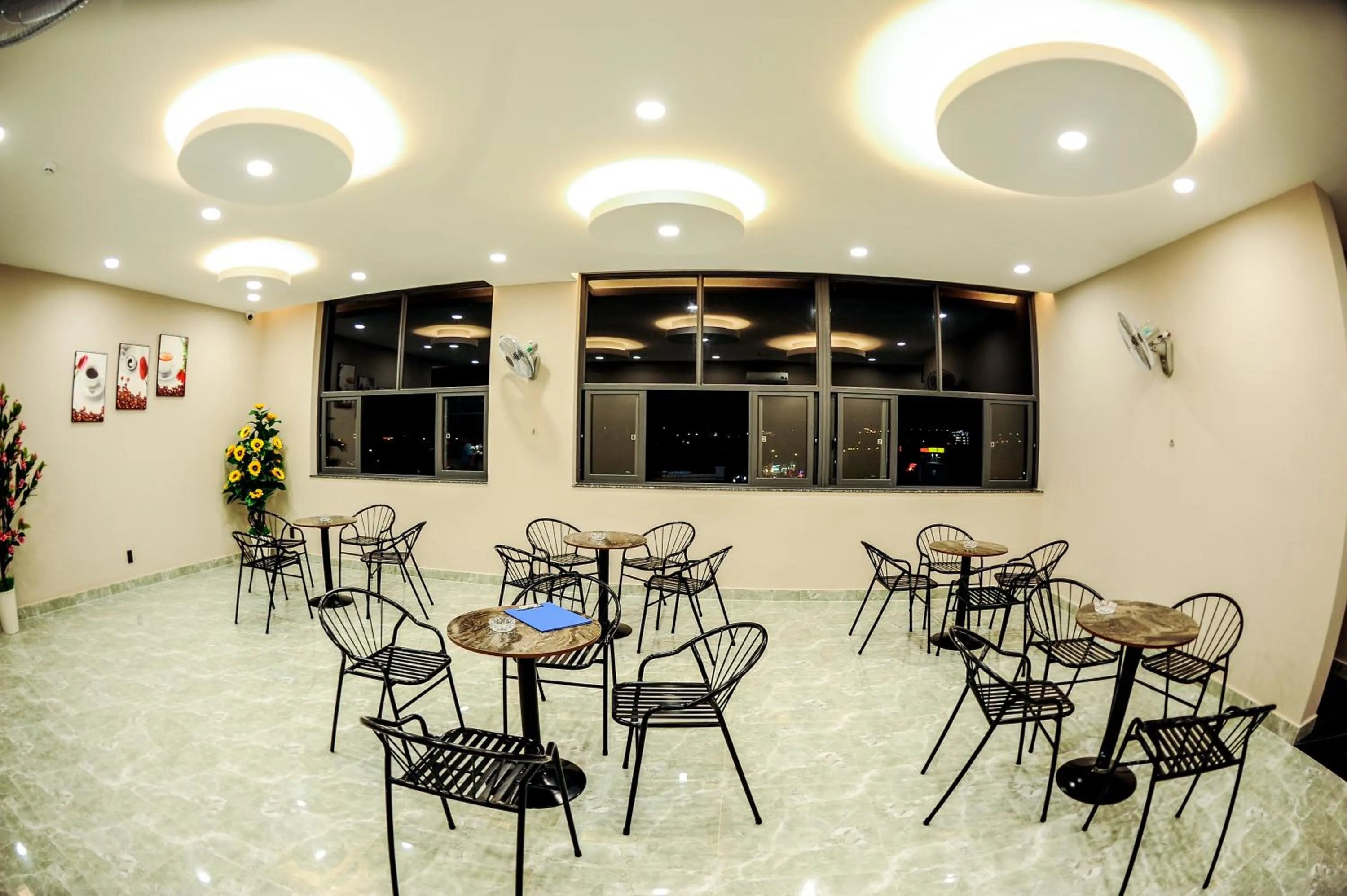 Banquet/Function facilities in LAHONA HOTEL