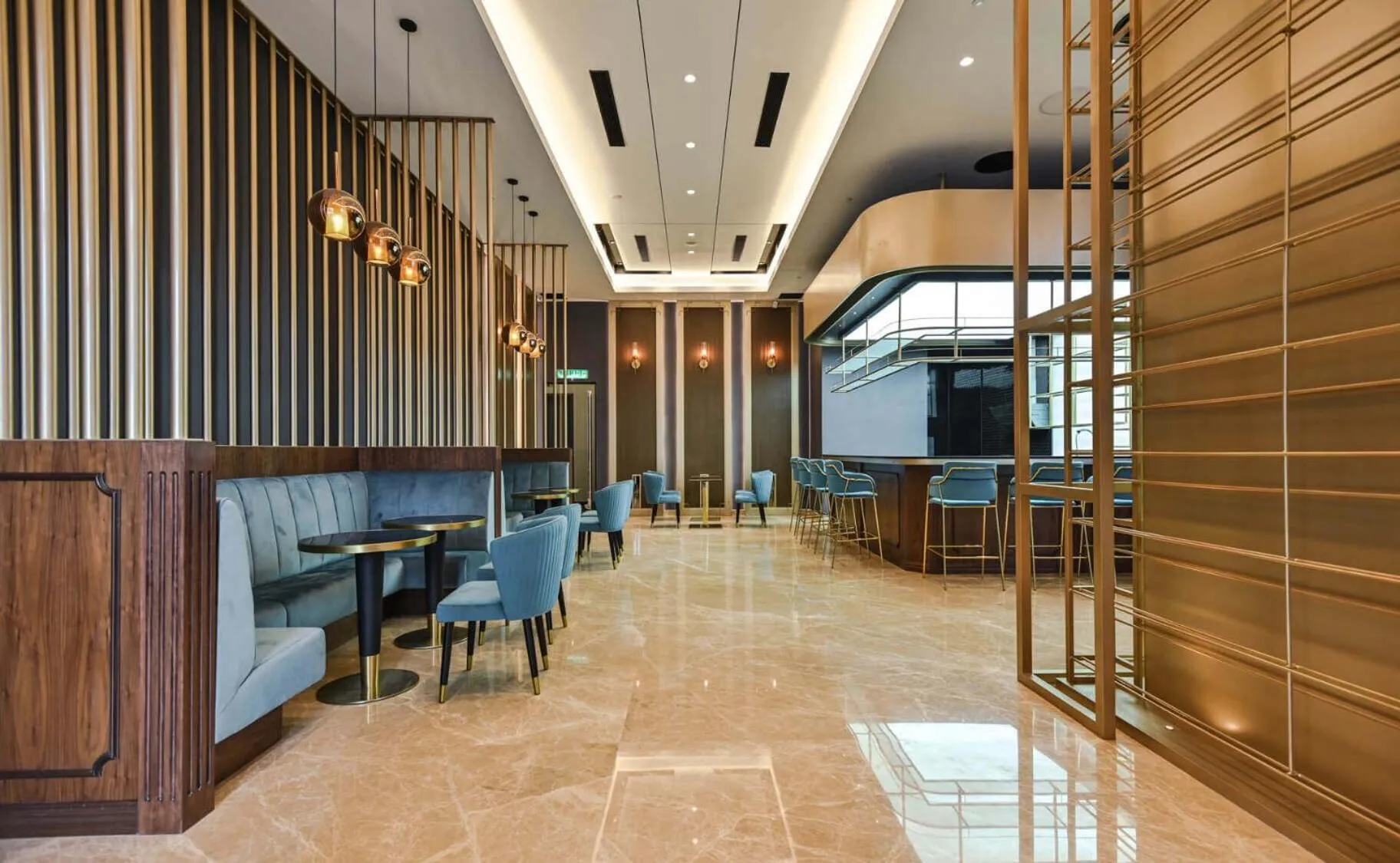 Restaurant/places to eat in AXQUISITE SUITES at KLCC