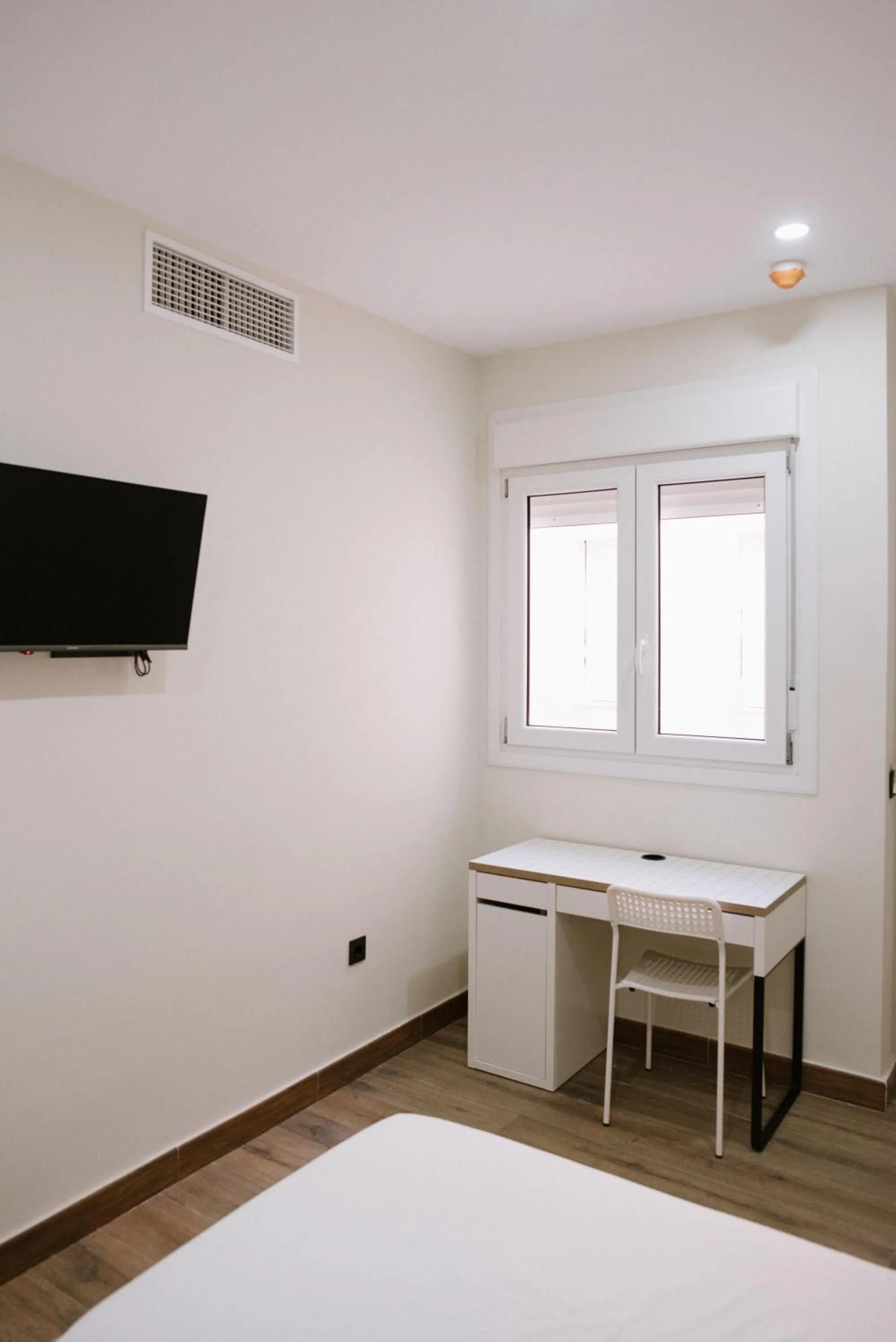 TV and multimedia in Hotel Melilla Centro