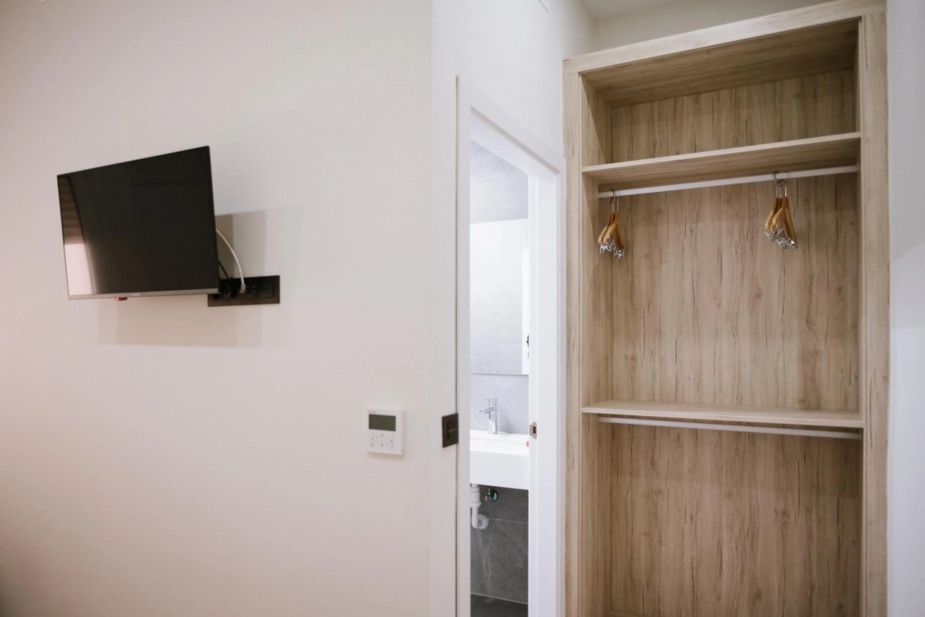 wardrobe in Hotel Melilla Centro