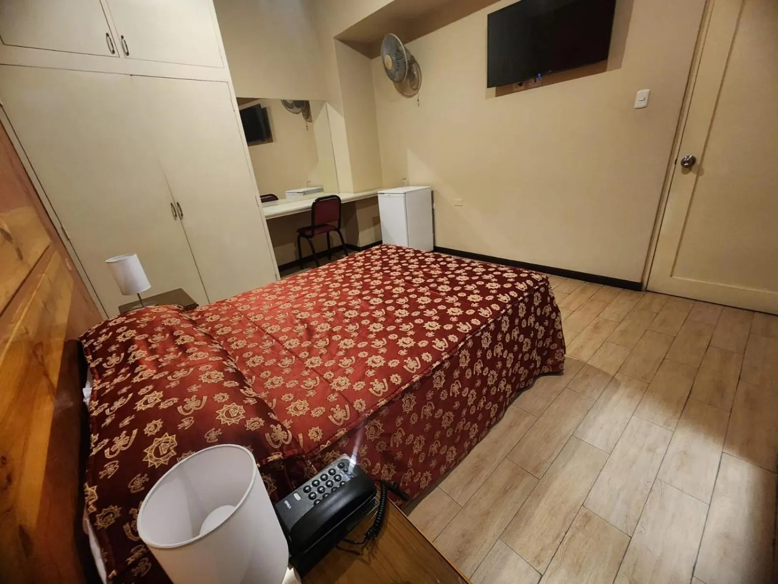 Bedroom, Bed in Hotel El Brujo Centro Histórico