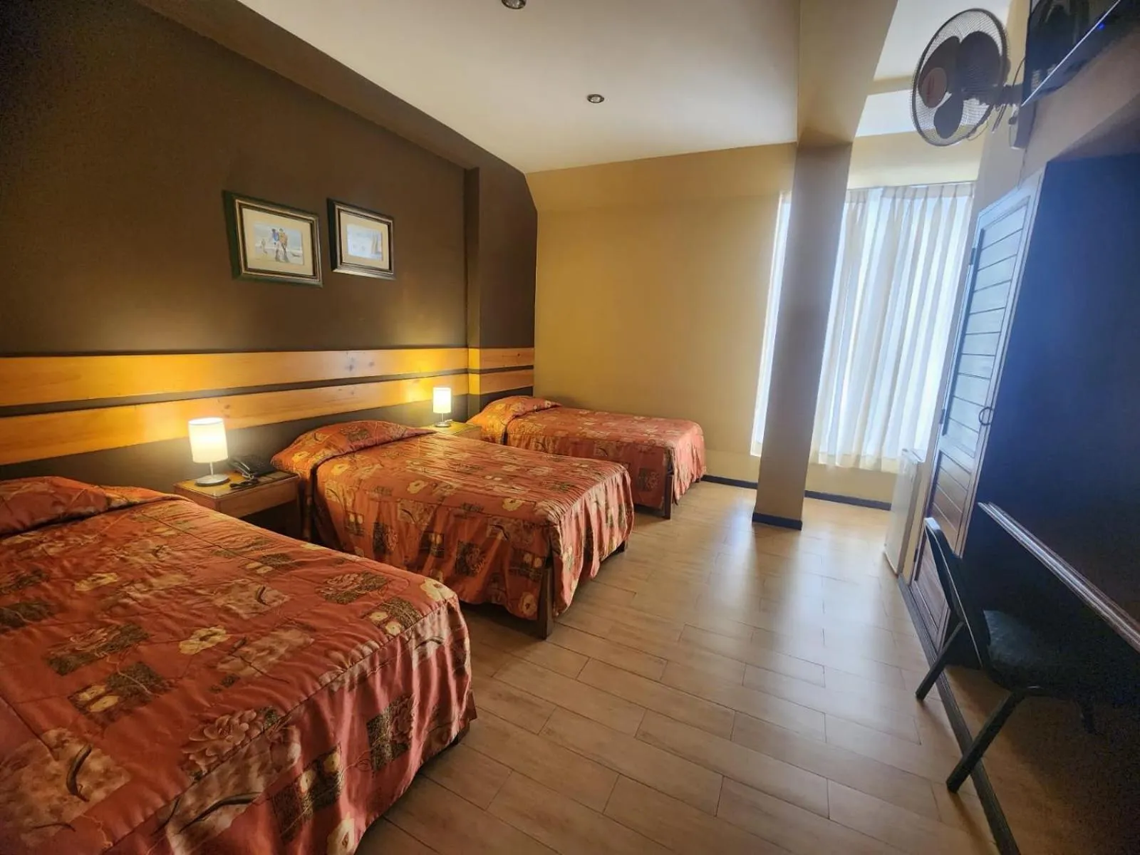 Bedroom, Bed in Hotel El Brujo Centro Histórico