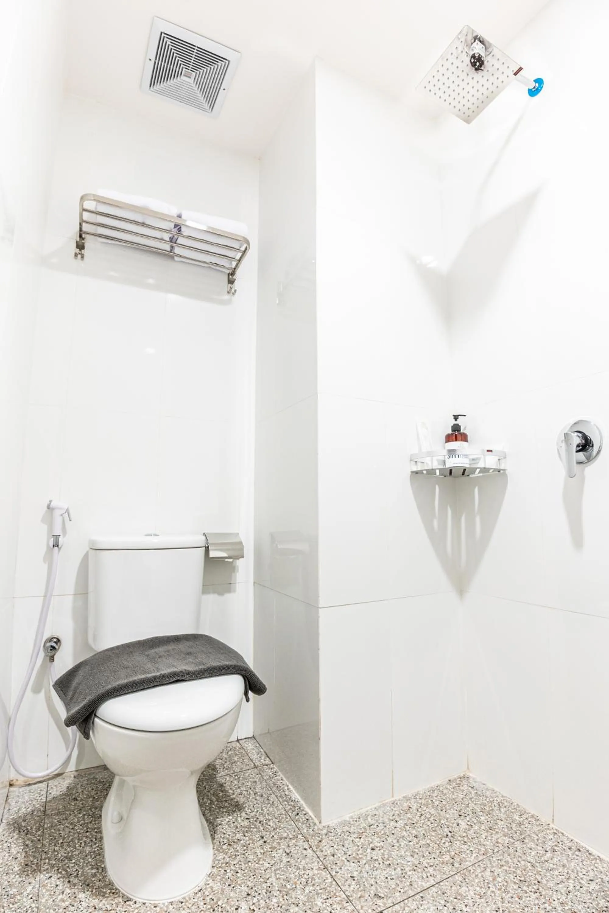 Toilet in KIYANA HOTEL SEMARANG