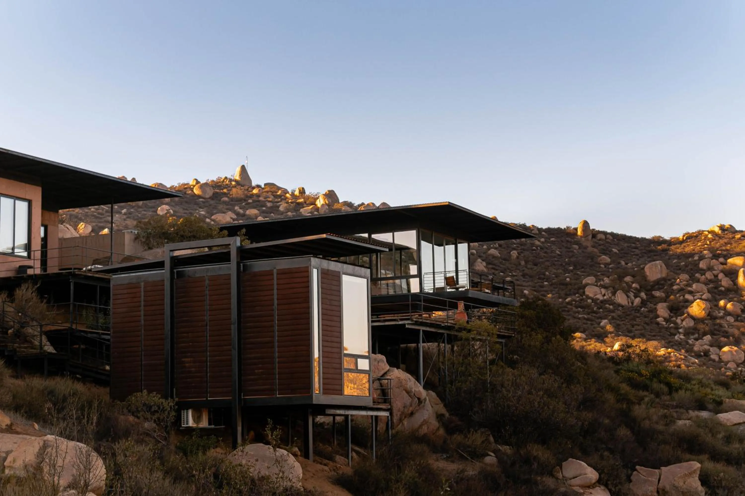 Property building in Villa Garven