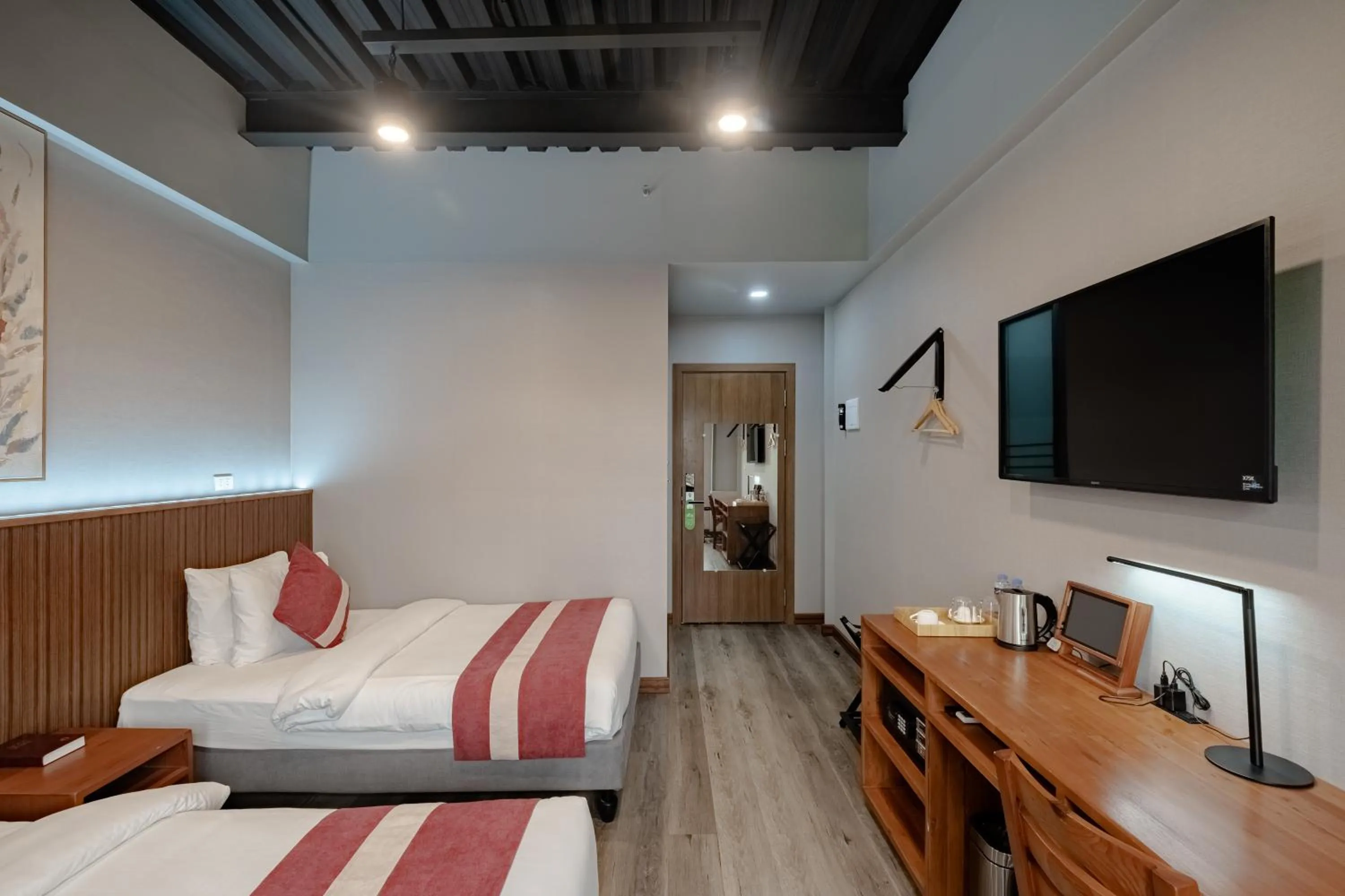 Bedroom, Bed in Kekehyu Business Hotel