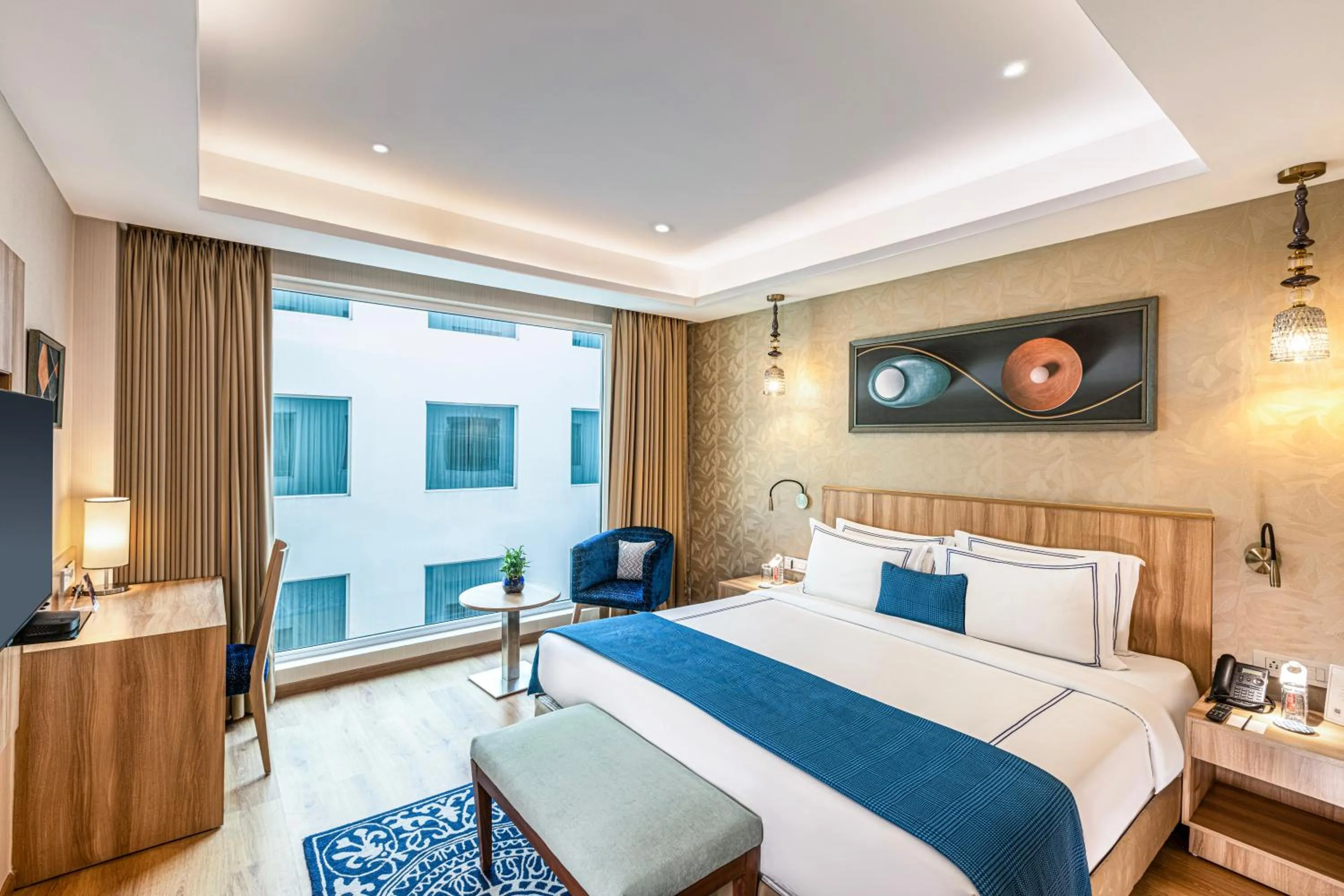 Bedroom, Bed in ExpoInn Suites and Convention