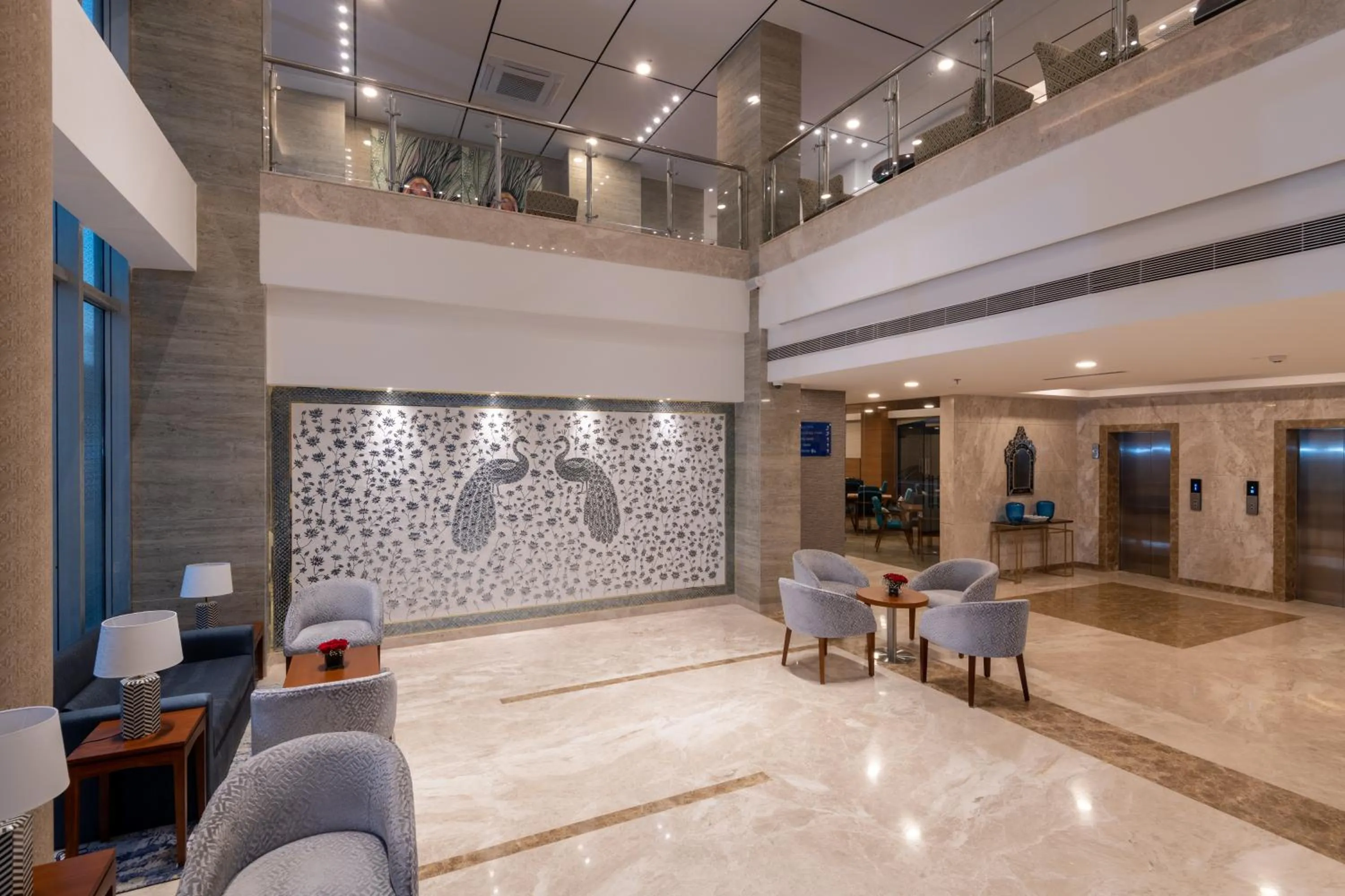 Lobby or reception in ExpoInn Suites and Convention