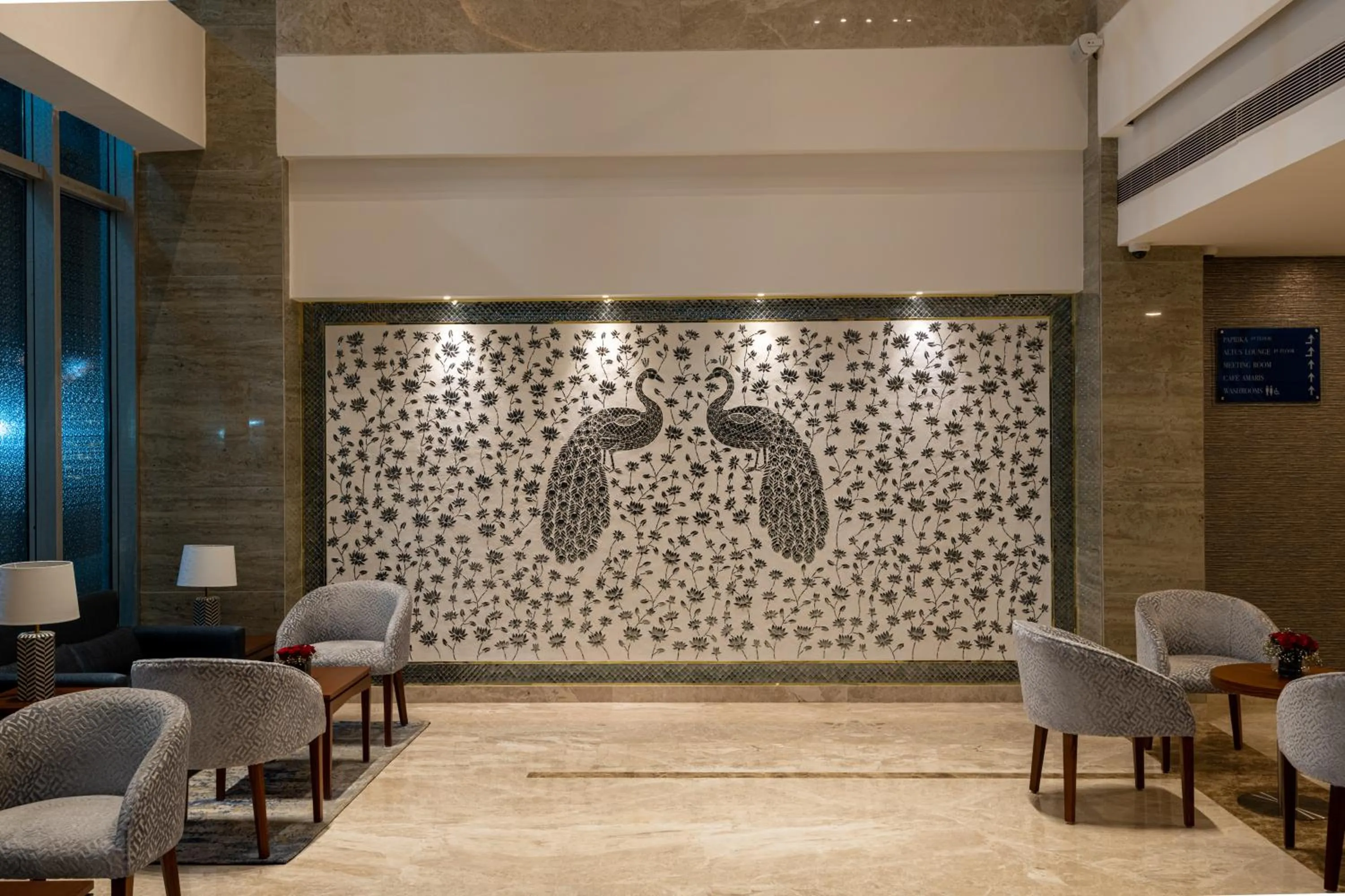 Seating area in ExpoInn Suites and Convention