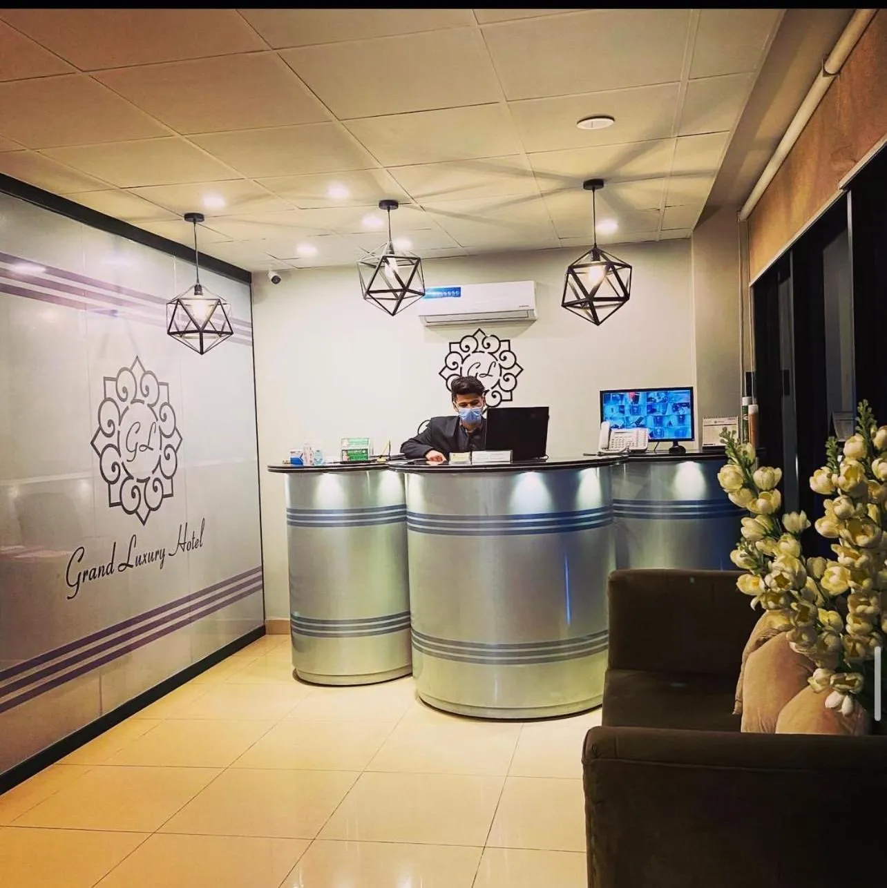 Lobby or reception in Grand Luxury Hotel Multan