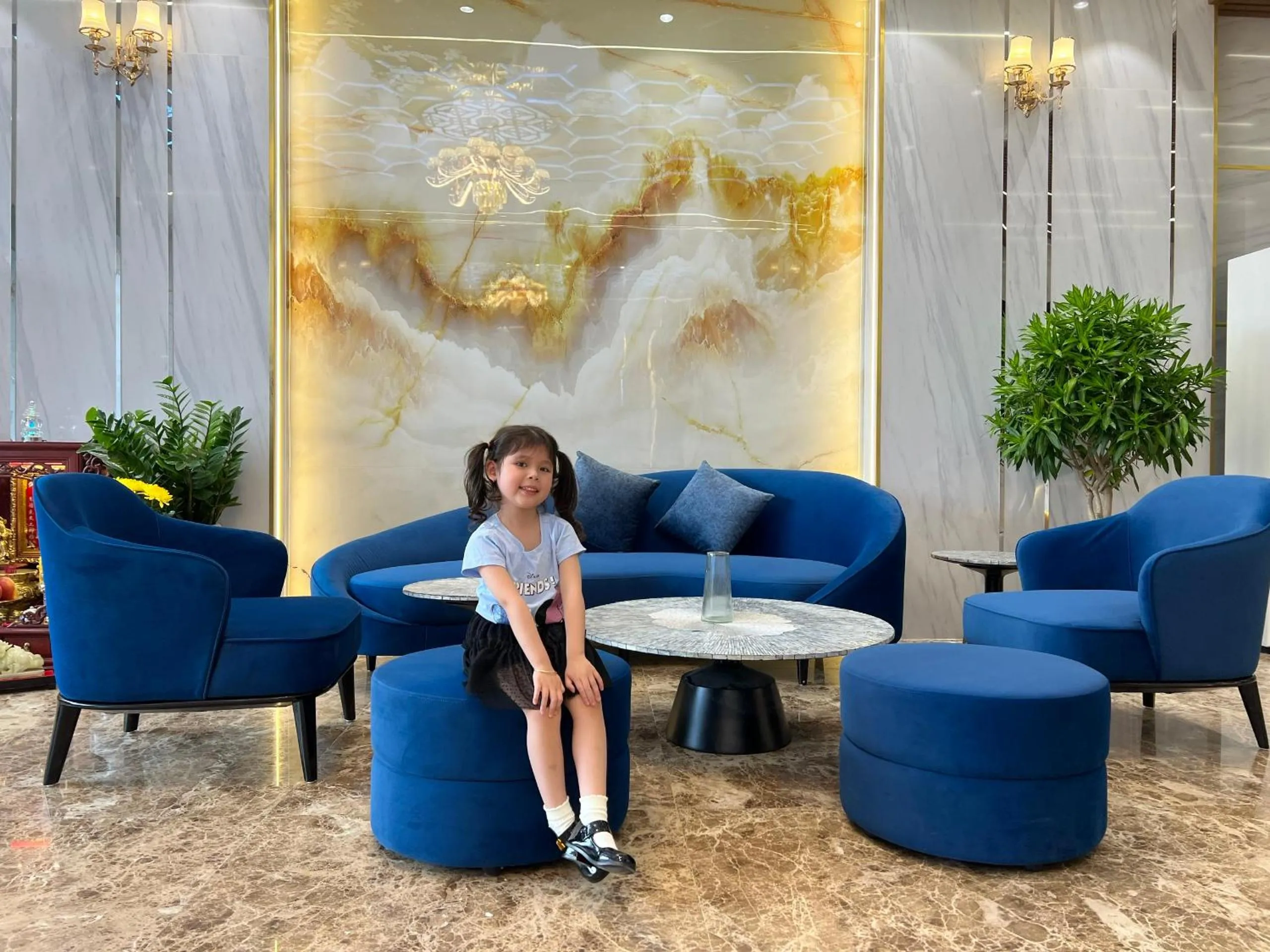 Seating area in Moonlight Nha Trang Hotel