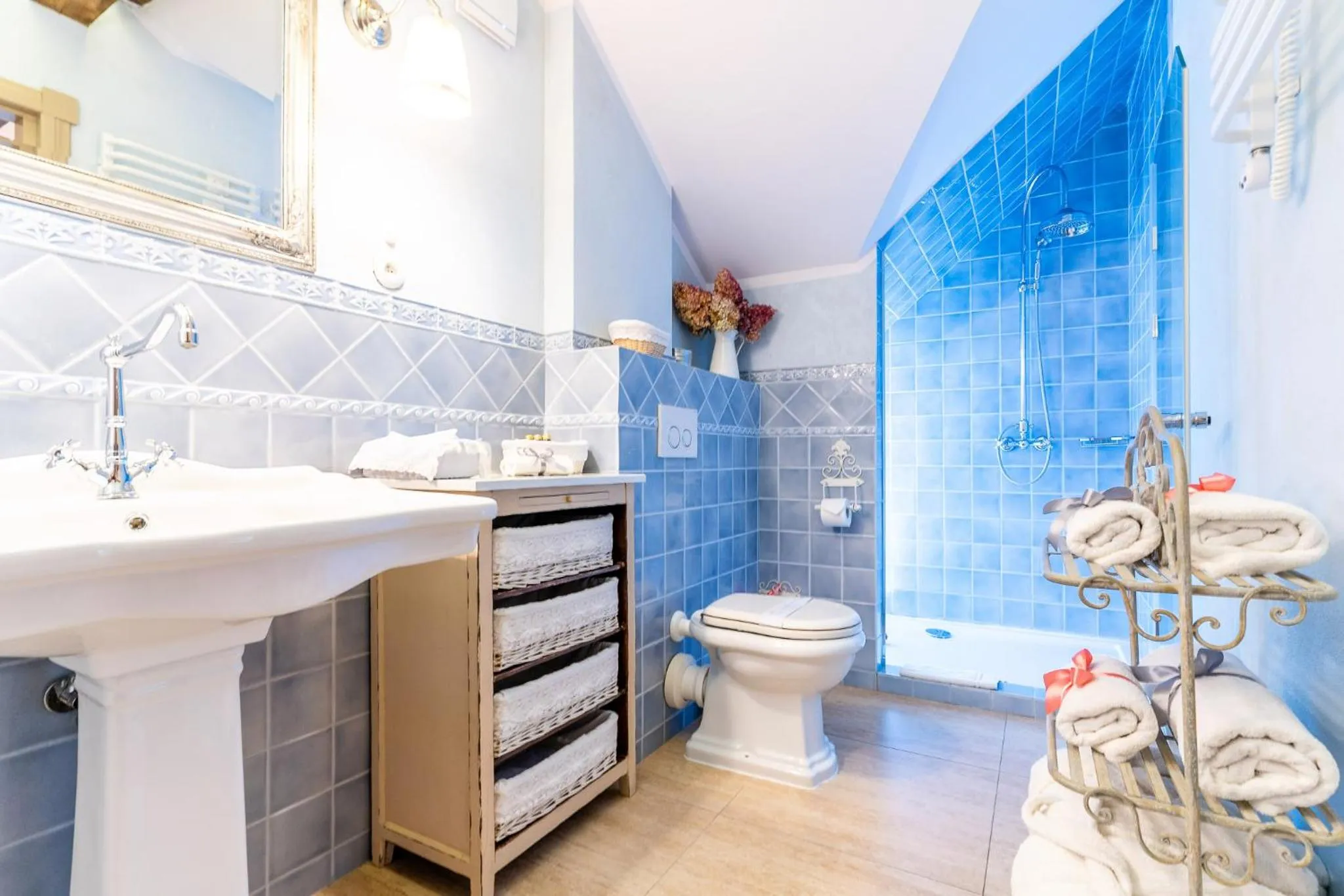 Shower in Folwark Karczemka