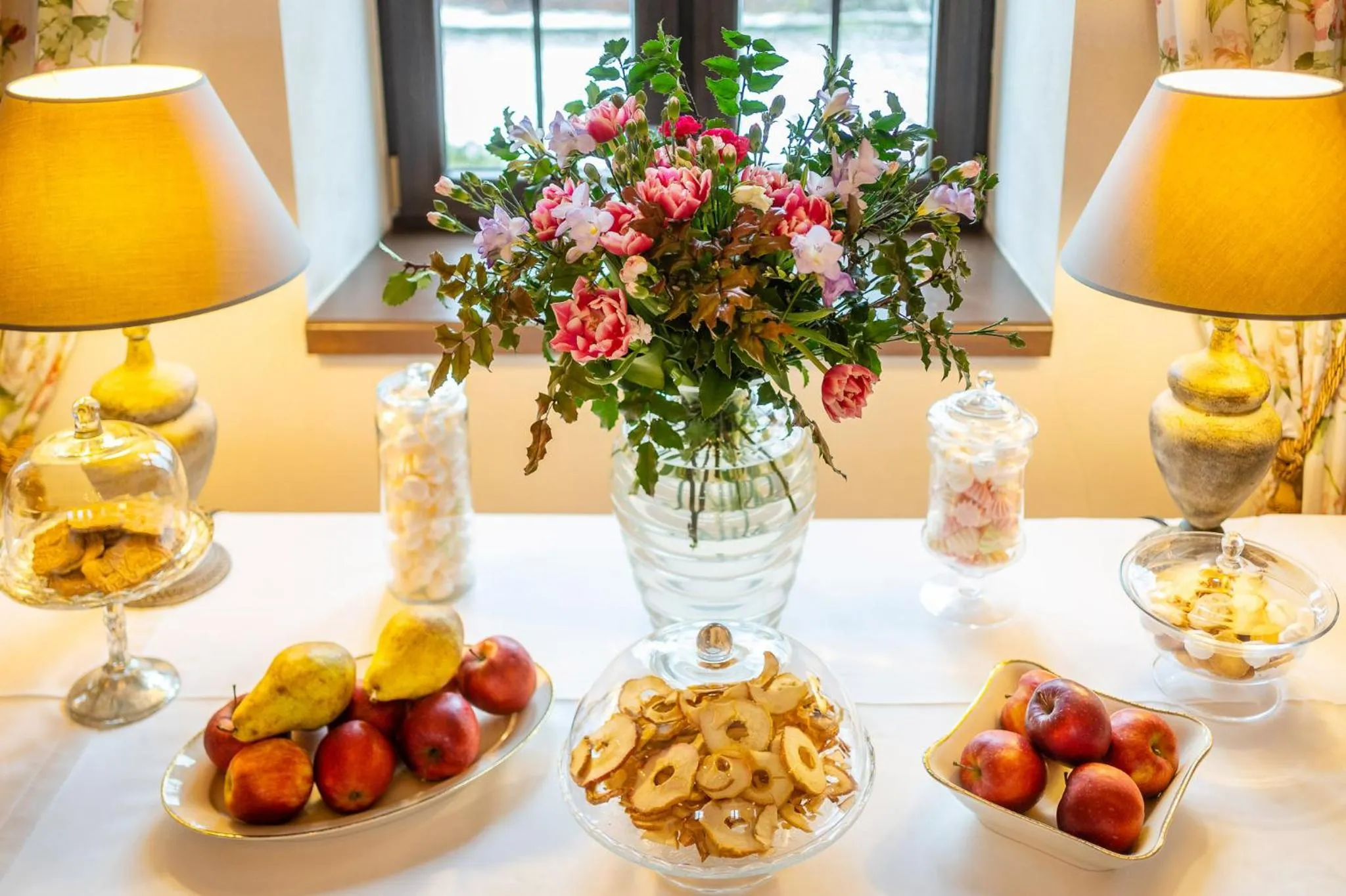 Restaurant/places to eat in Folwark Karczemka