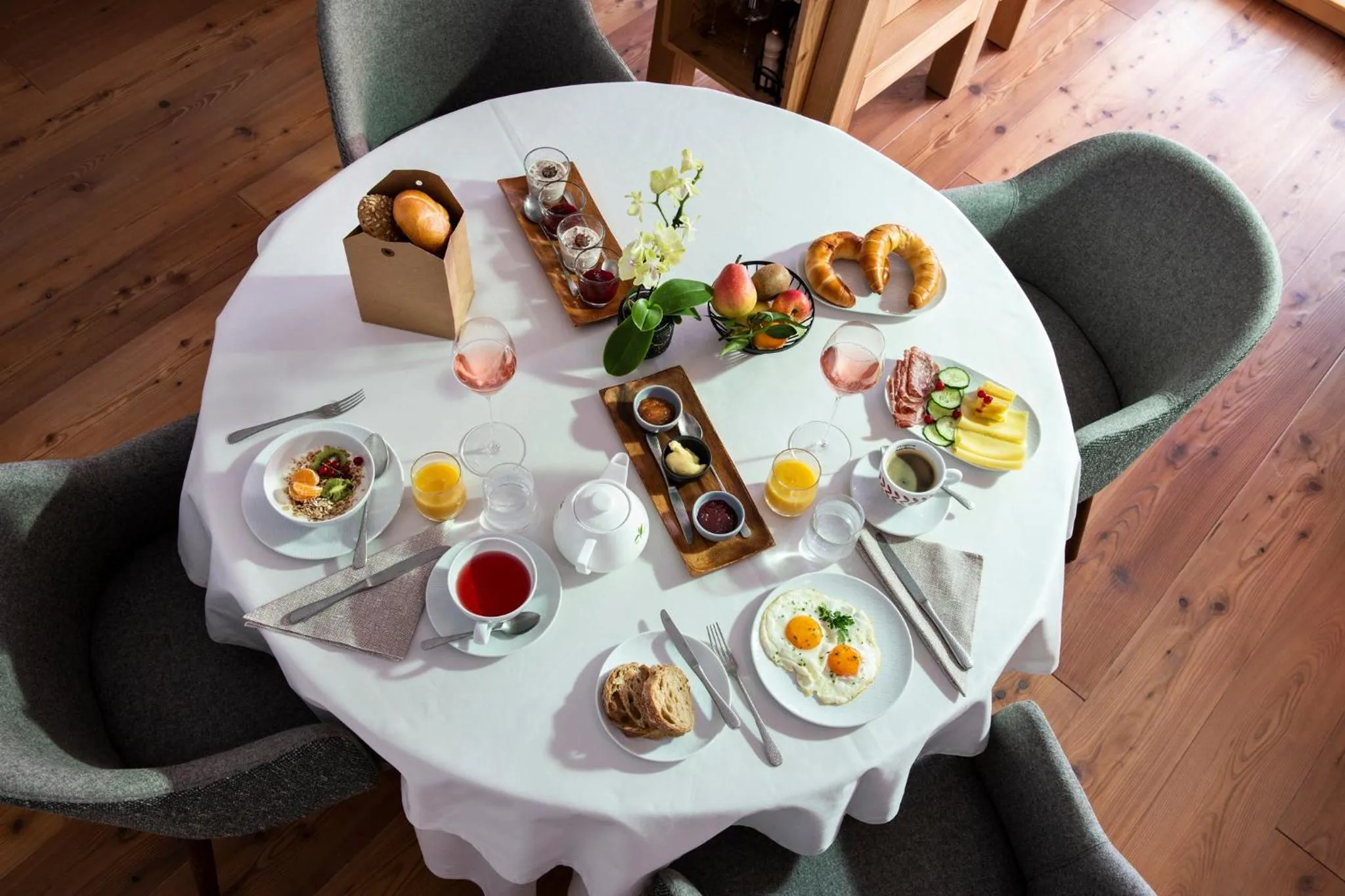 Breakfast in Hotel Grünerhof