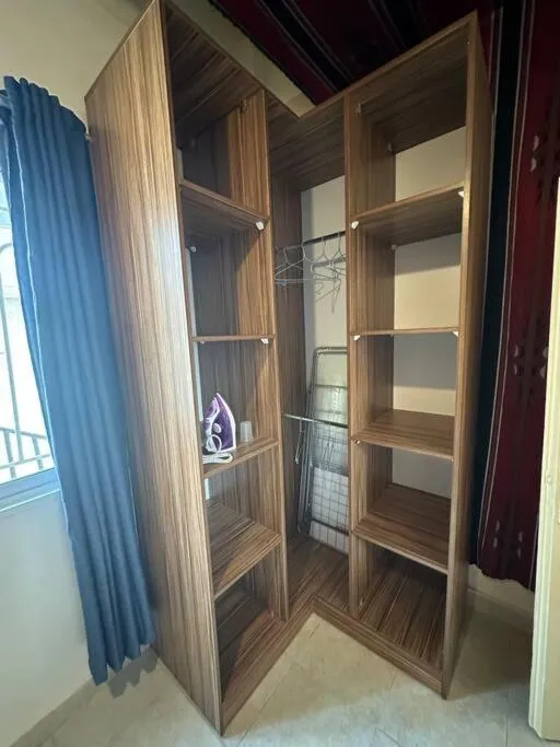 Bedroom in Antica old apartment al-lwebdeh